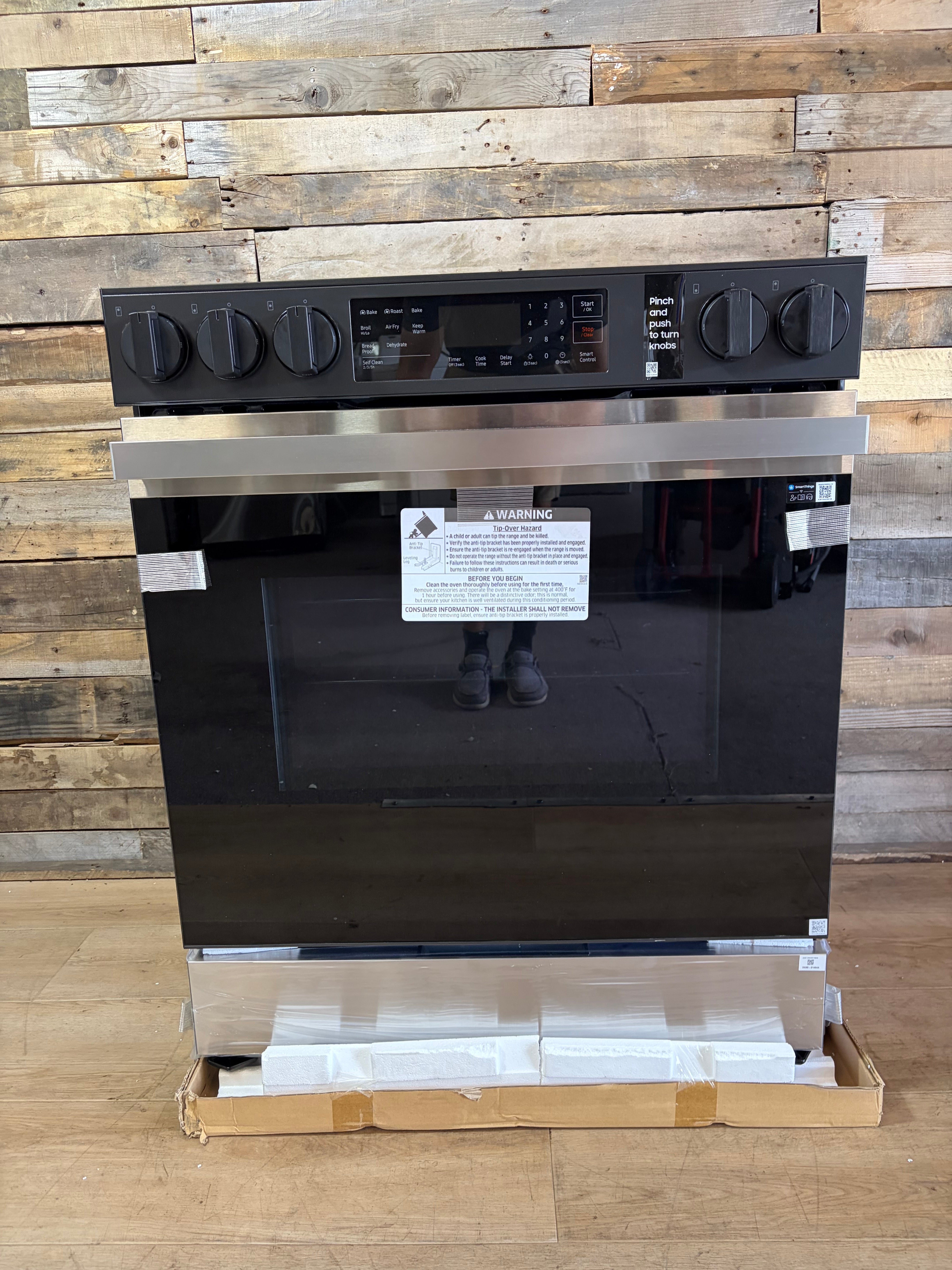 Samsung Bespoke 30" Stainless Steel Slide-In Gas Range With Air Fry and Convection (Propane)