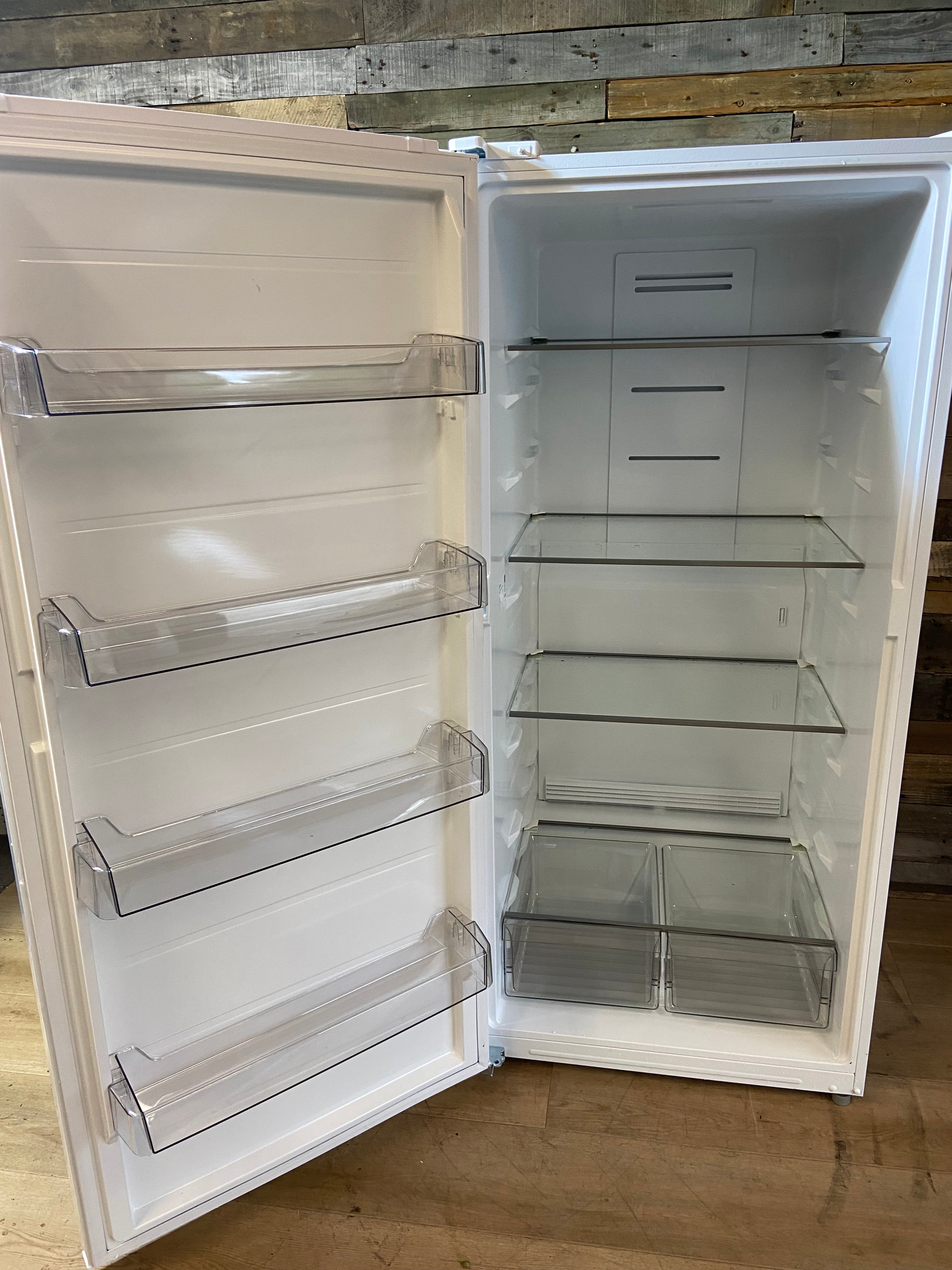 Midea Digital Control Convertible 21.1-cu ft Garage Ready Frost-free Upright Freezer