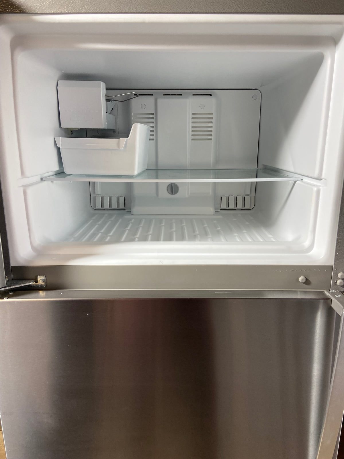 Whirlpool 30” Stainless Steel Top/Bottom Refrigerator With Ice Maker