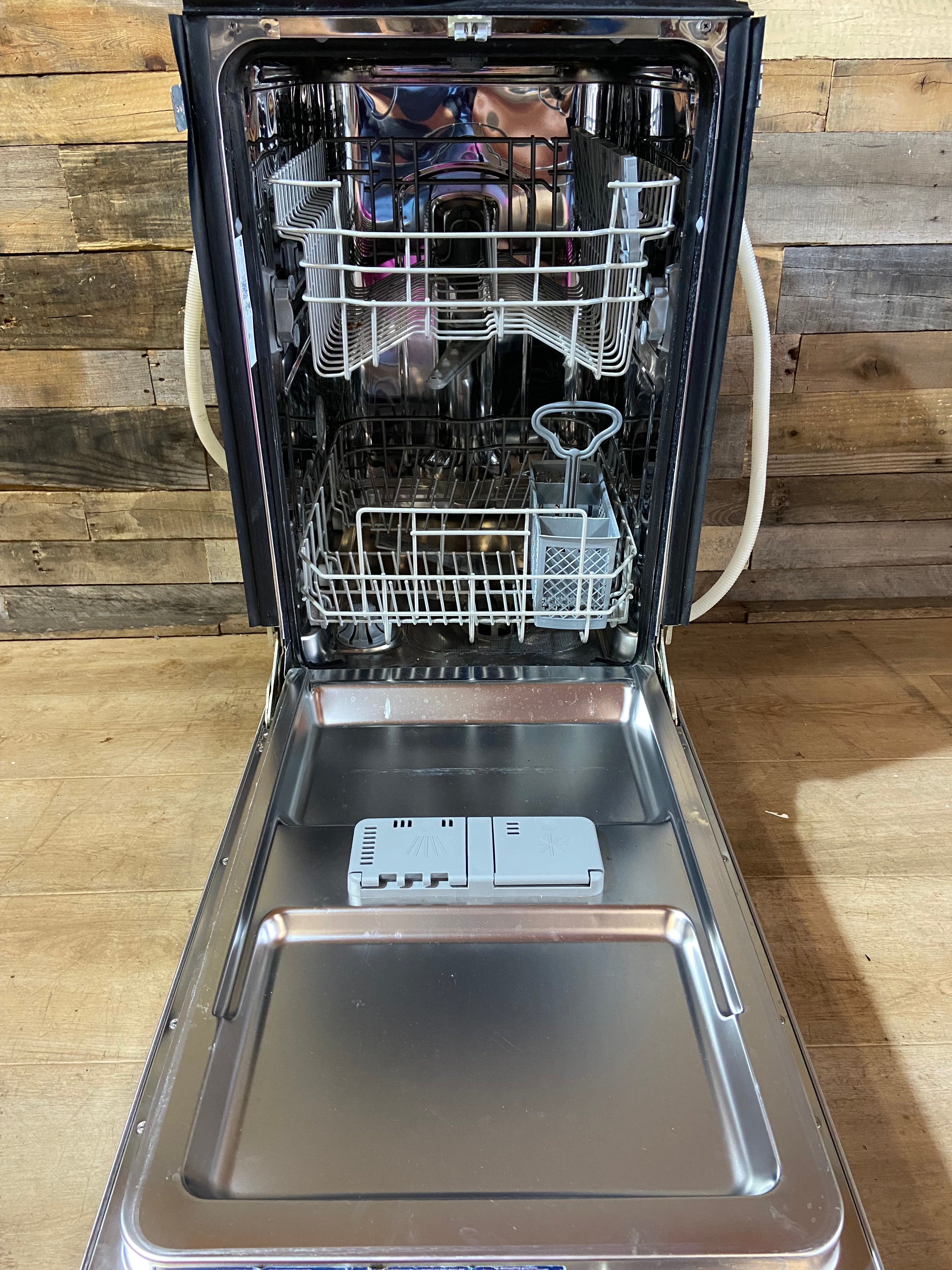 Haier 18 Inch Dishwasher