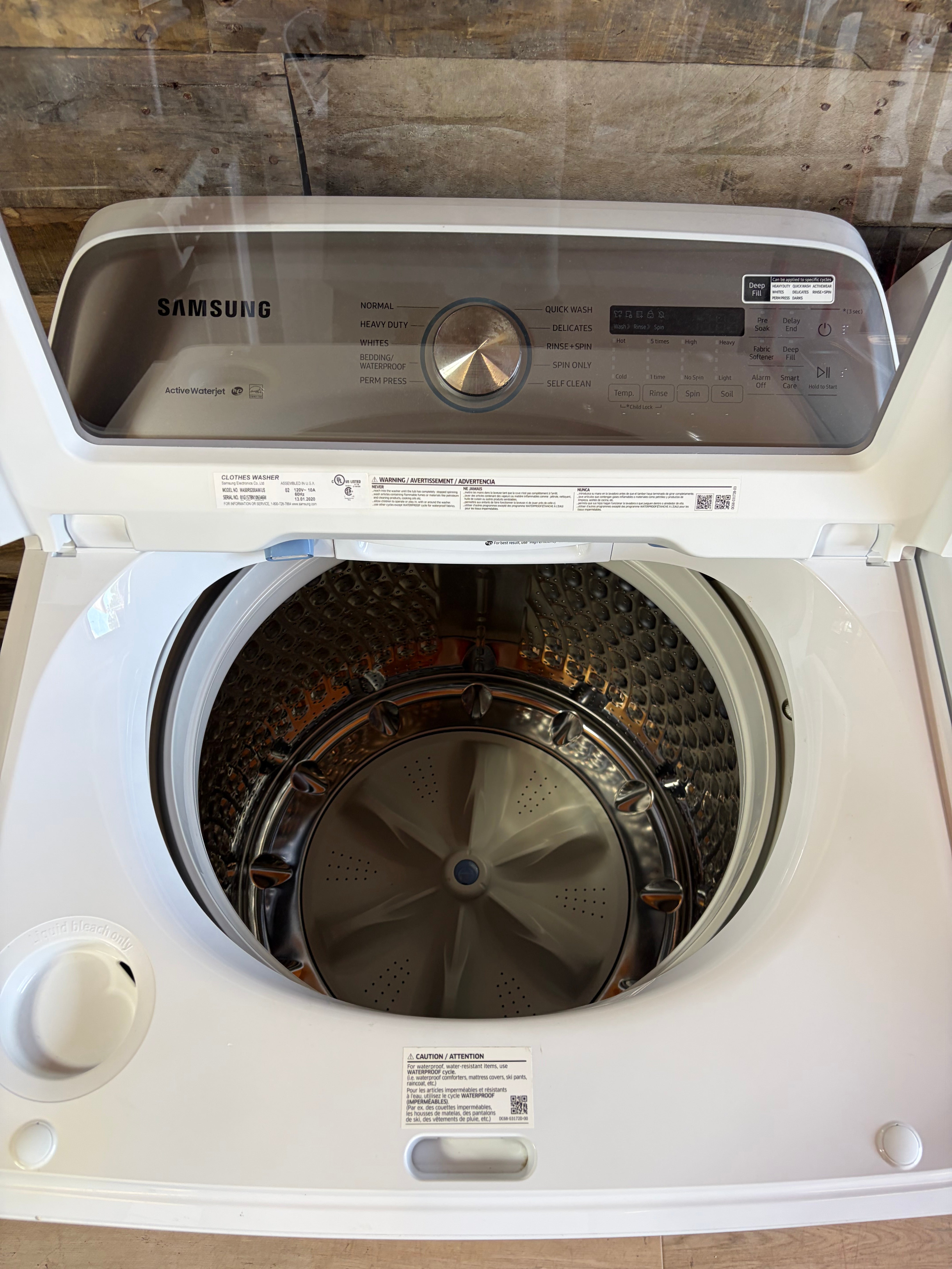 Samsung White Active Waterjet Deep Tub Set