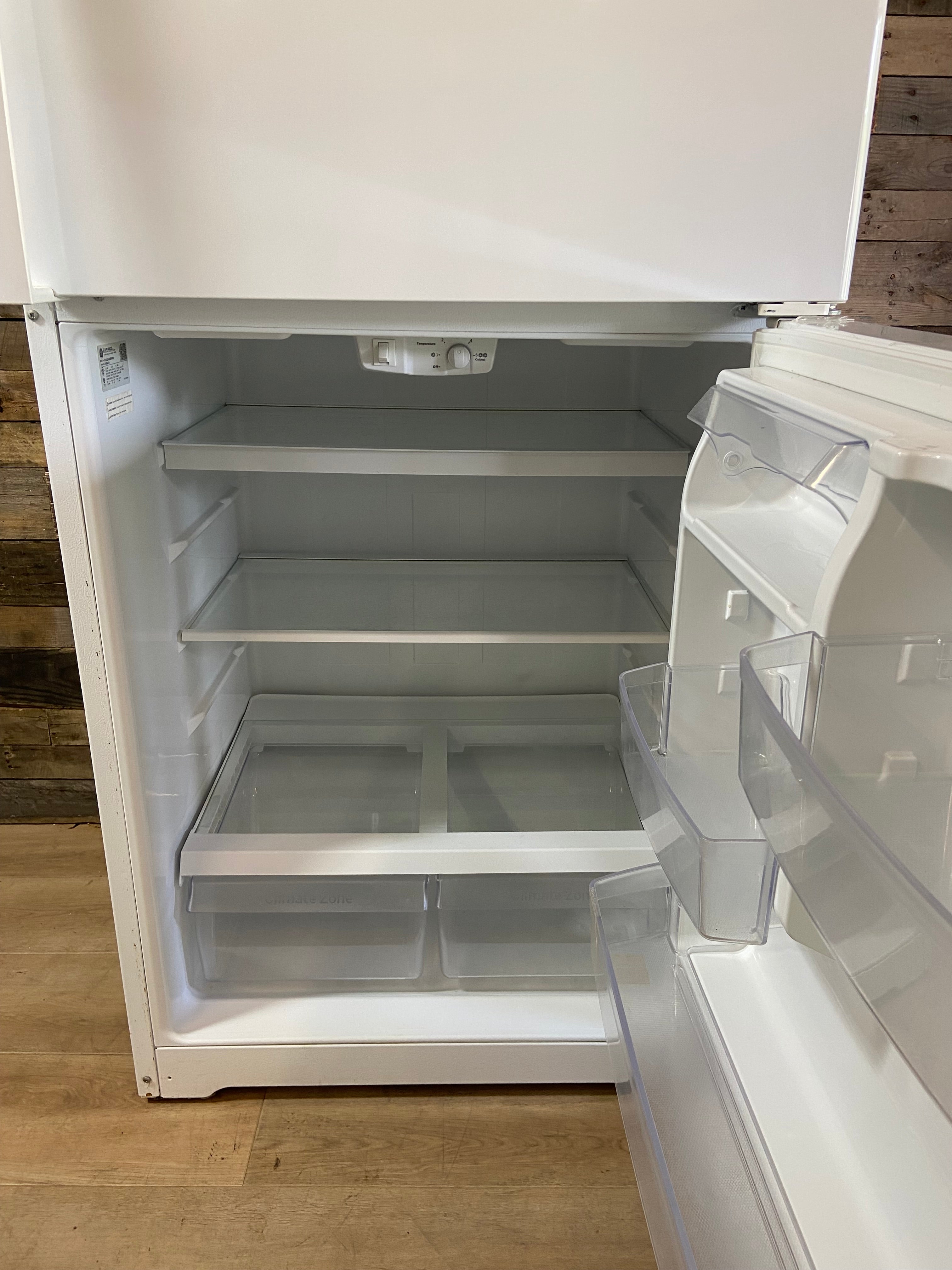 GE White Top Freezer Refrigerator