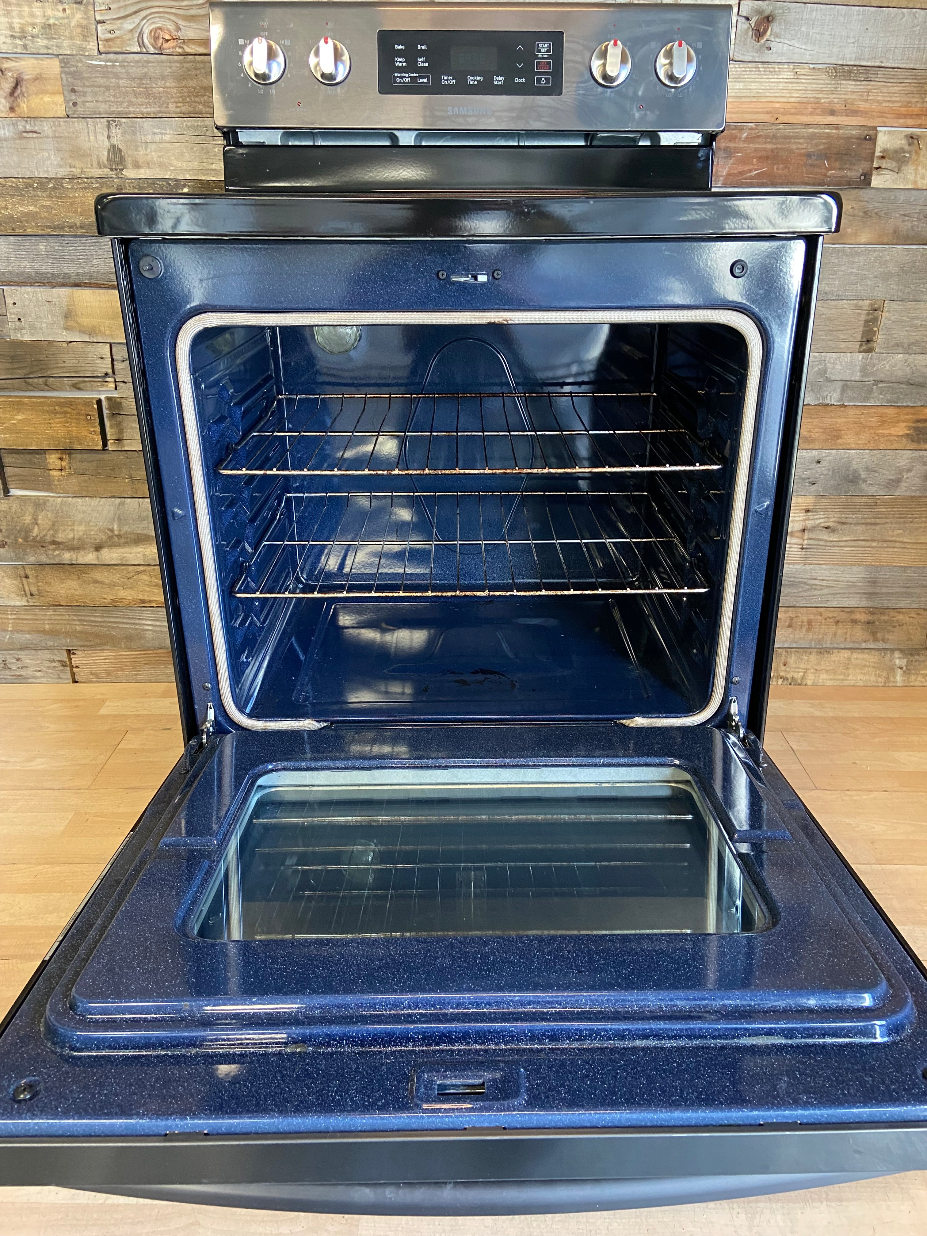 Black Stainless 5 Burner Samsung Range
