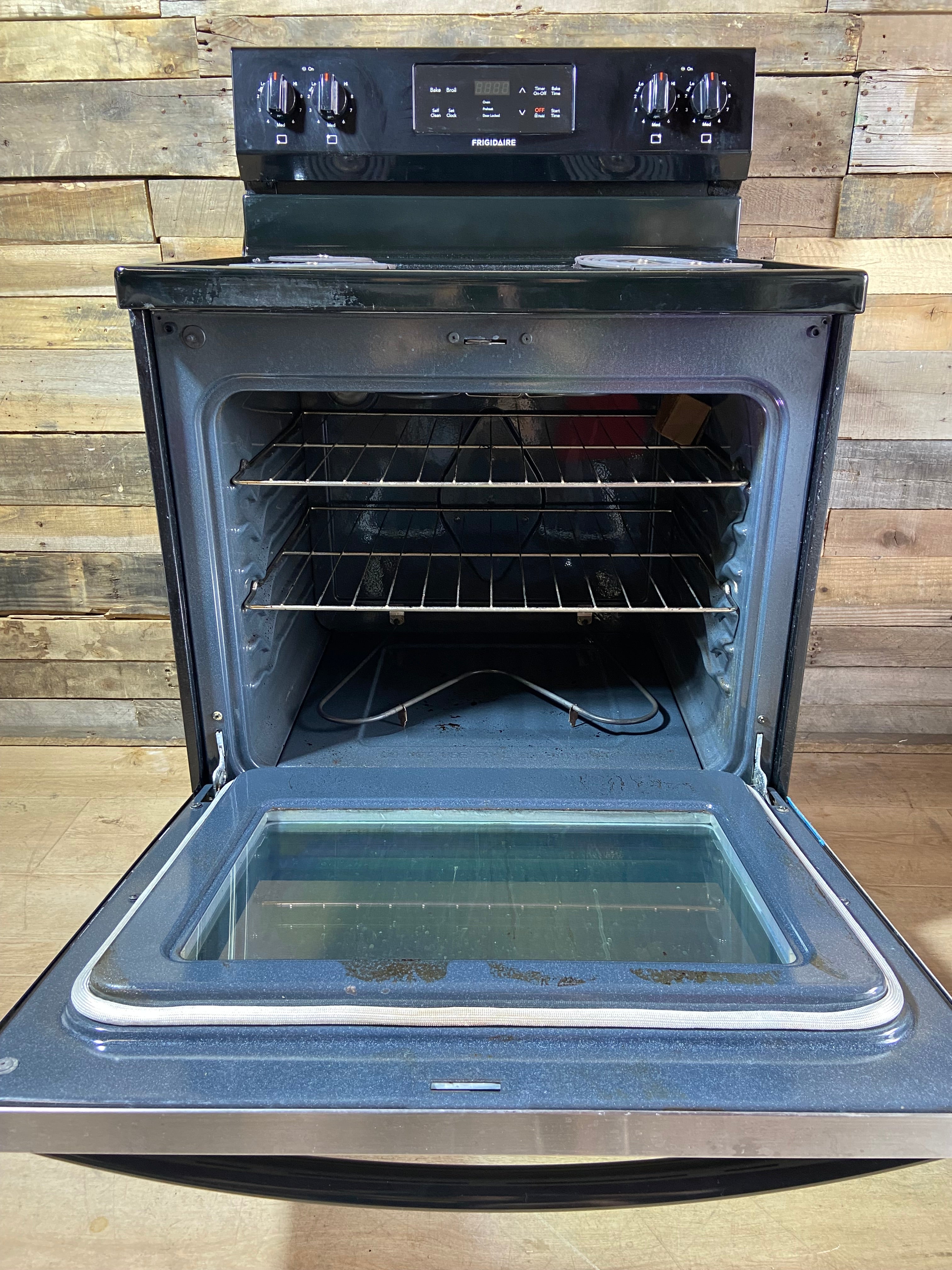 Frigidaire Stainless 4 Burner Coil Top Range