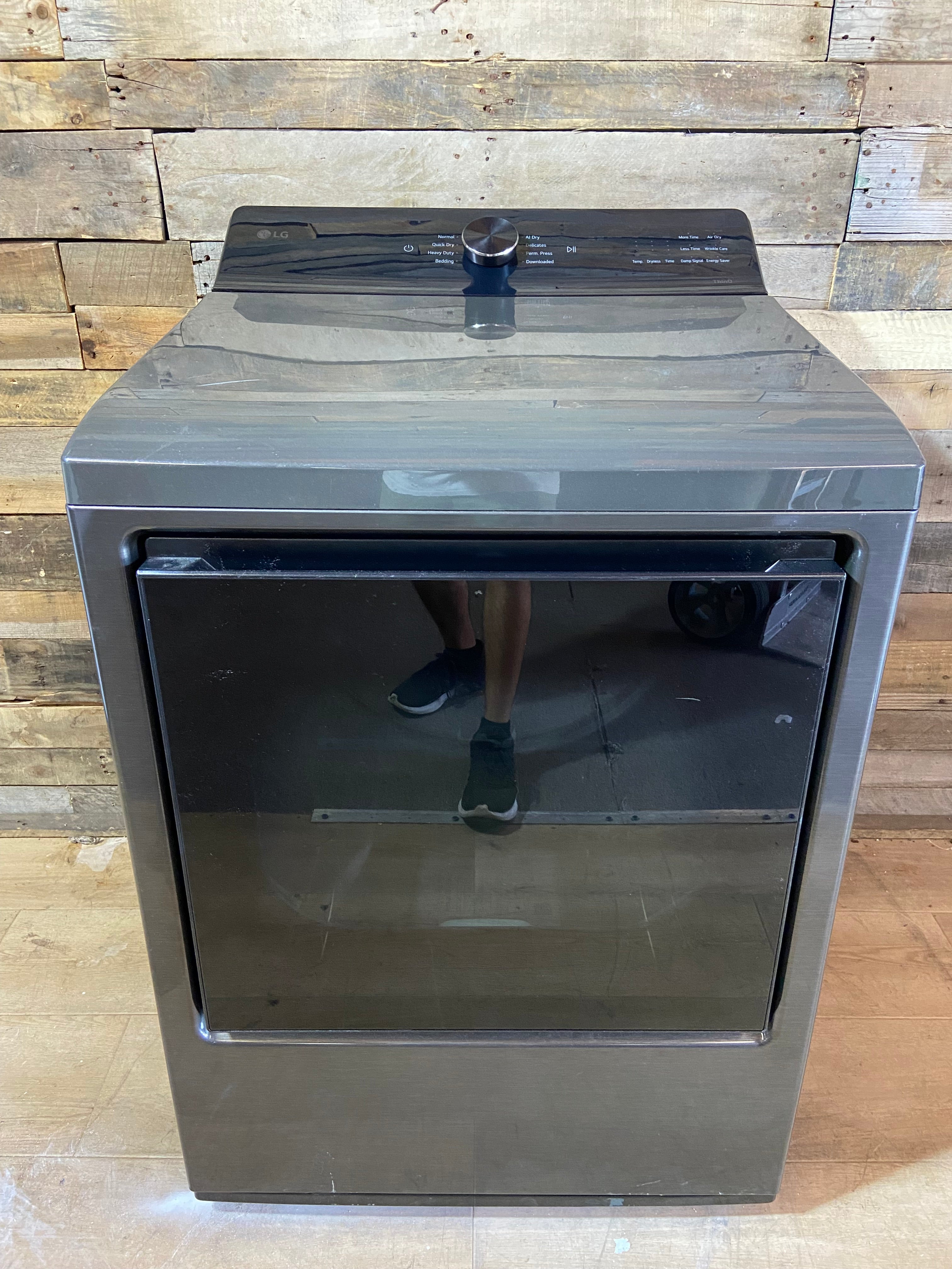 7.3 cu. ft. Ultra Large Capacity Rear Control Electric Dryer with AI Sensing and ThinQ®