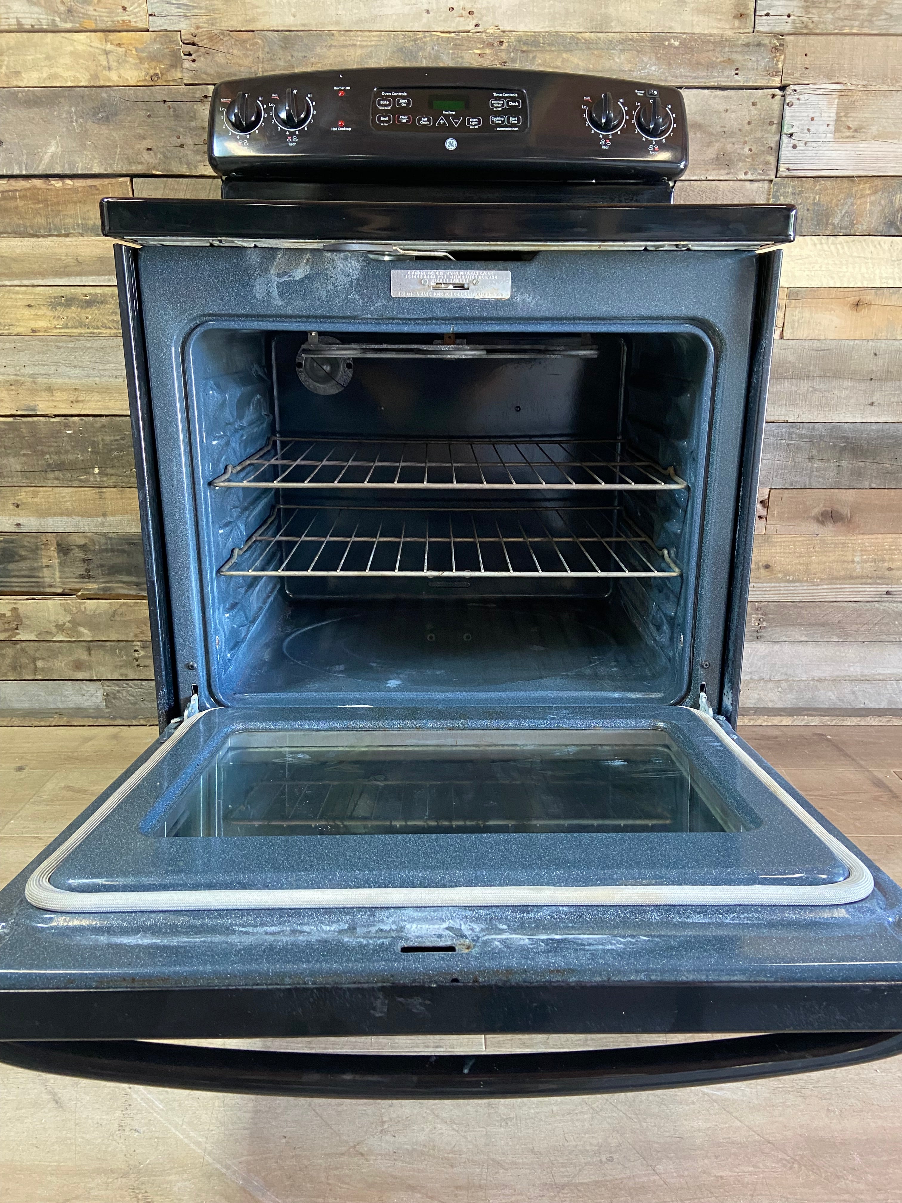 GE Black 4 Burner Range