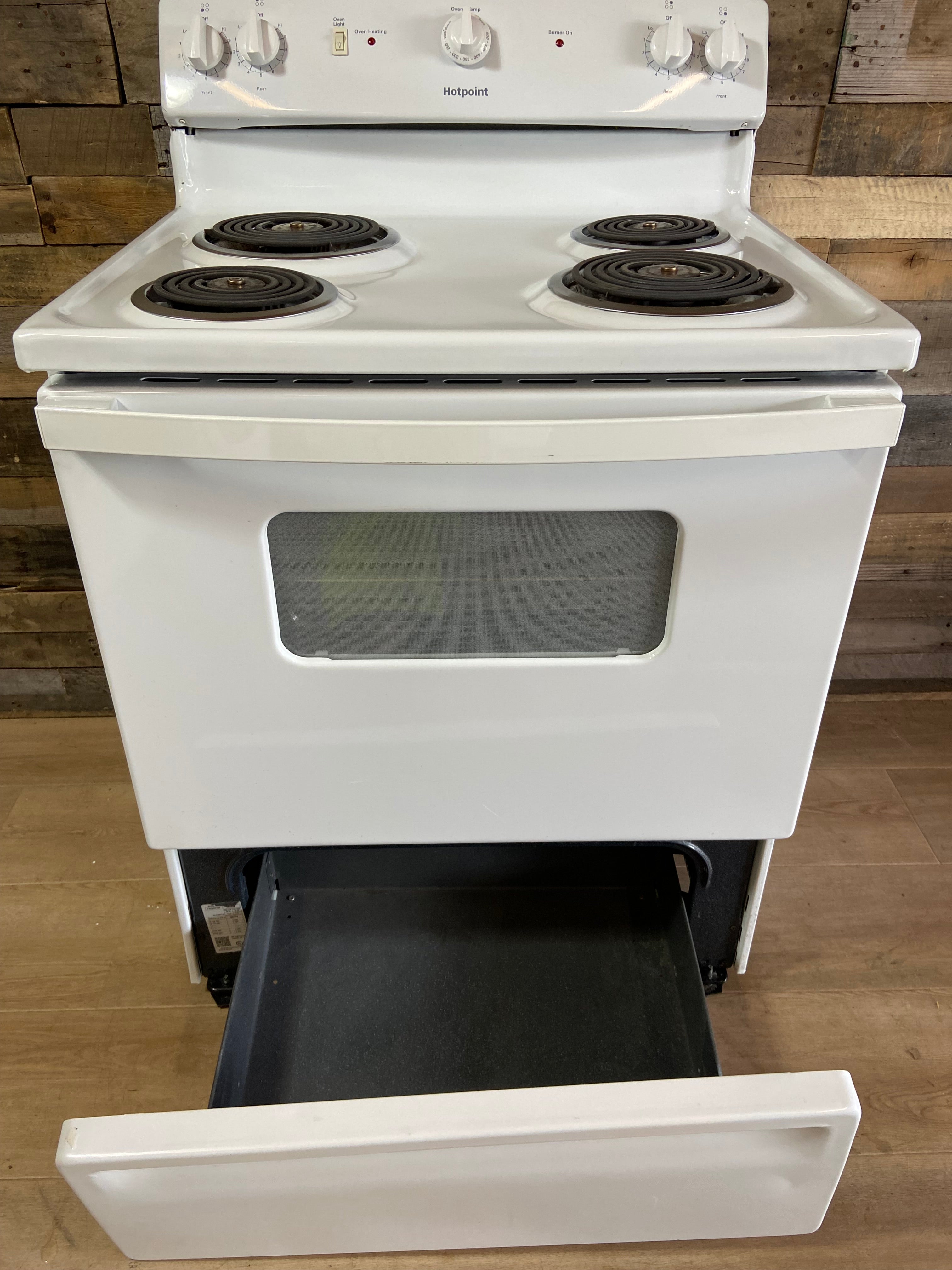 White Hotpoint 4 Burner Coil Top Range