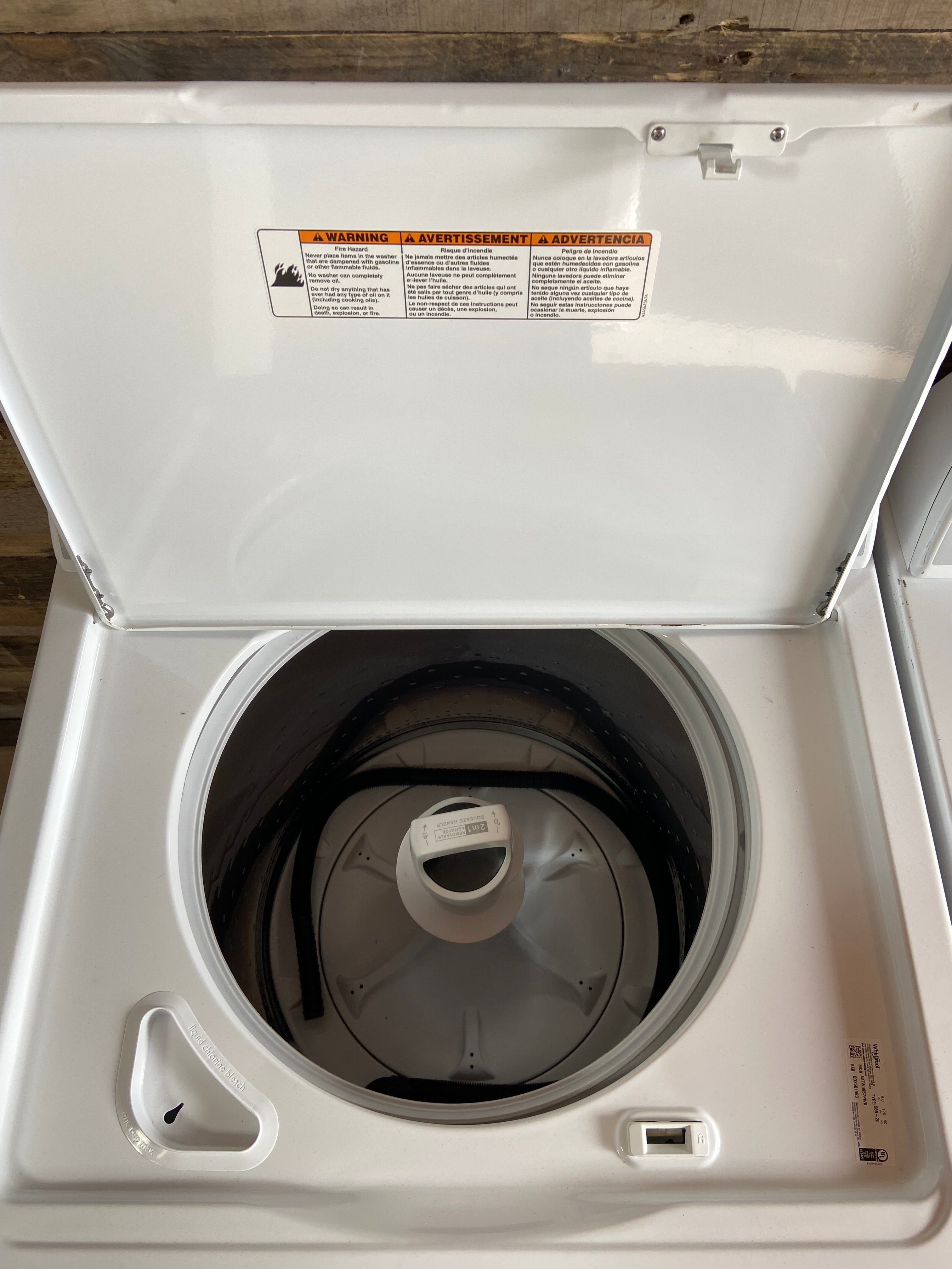 Whirlpool 2/1 Removable Agitator Washer Dryer Set