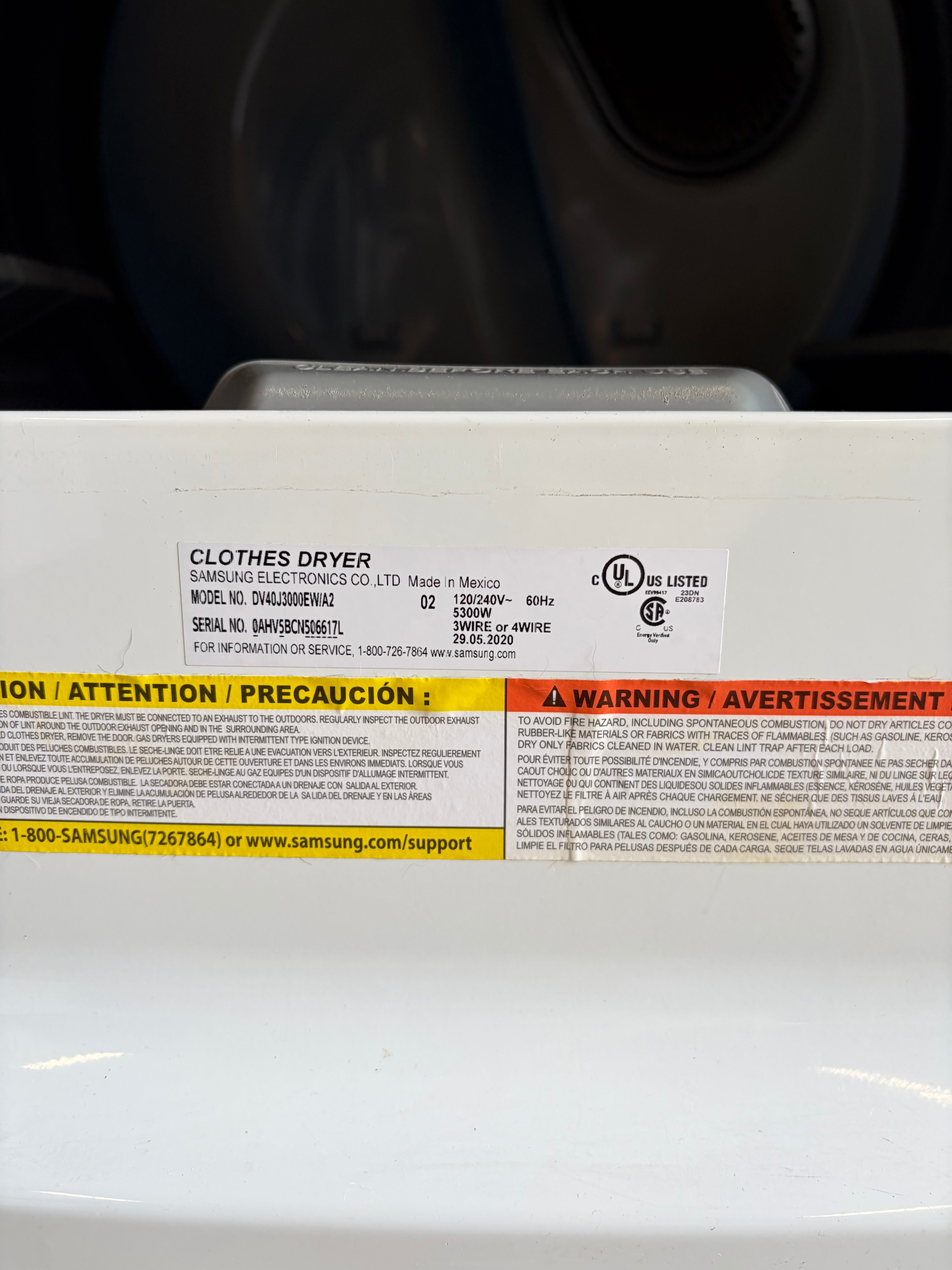 Samsung White Moisture Sensor Dryer