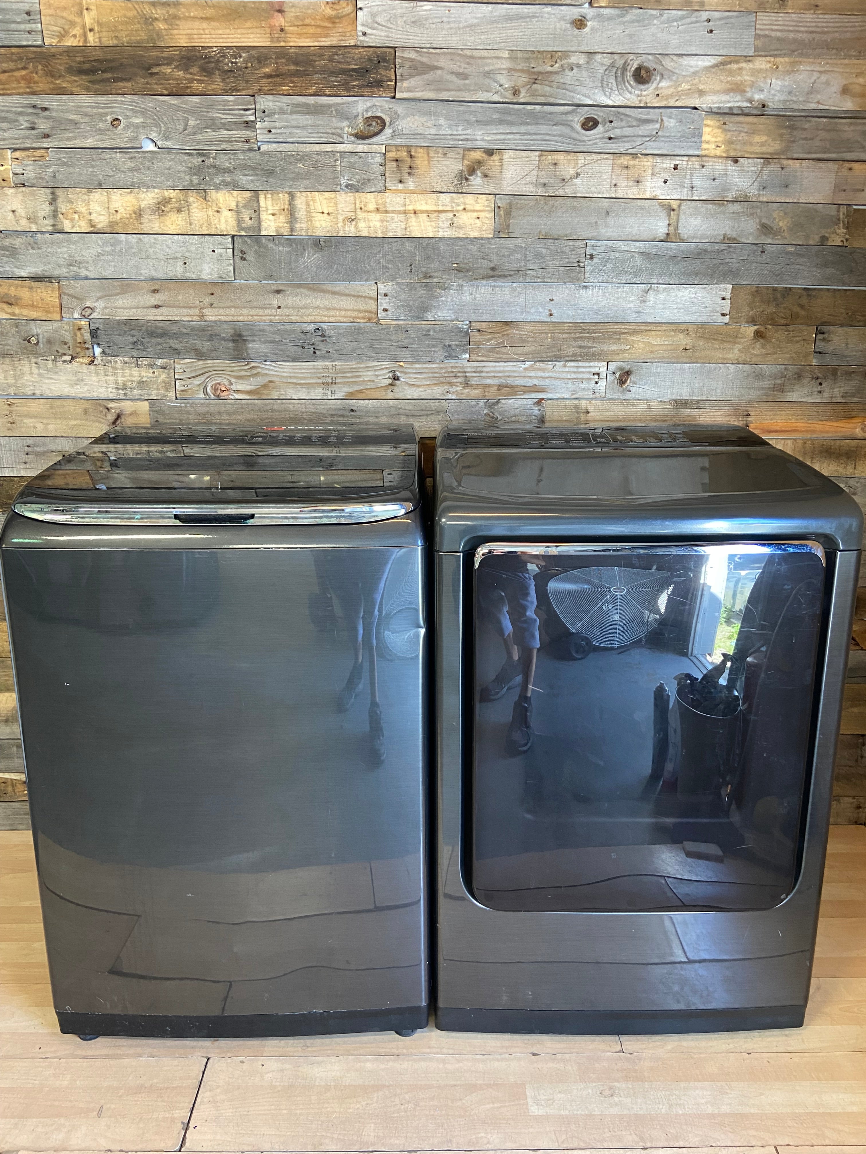 Black Stainless Samsung ActiveWash Top Load Set