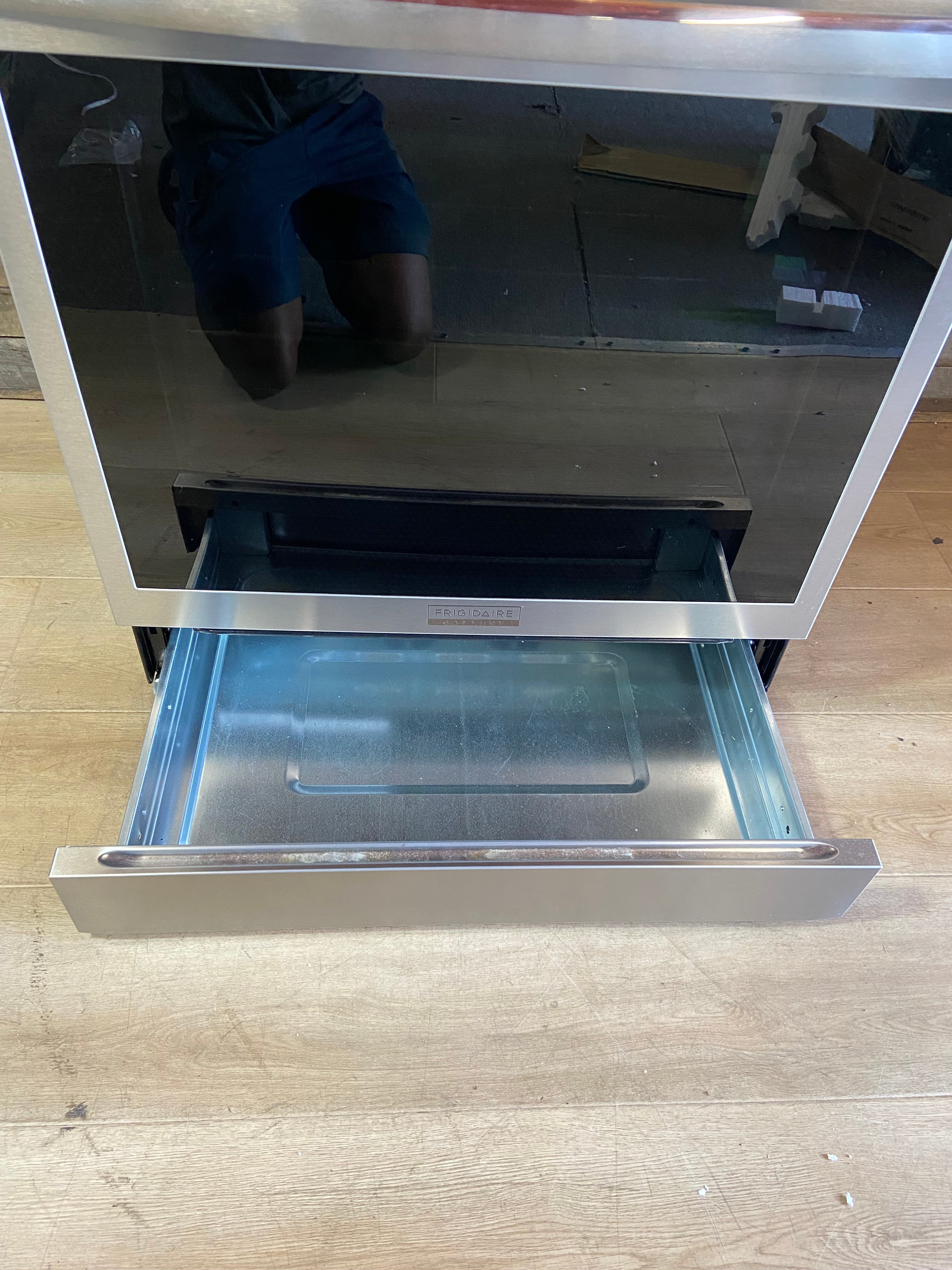 Frigidaire Gallery Induction Slide-In Range with Air Fry & Convection Oven – Stainless Steel
