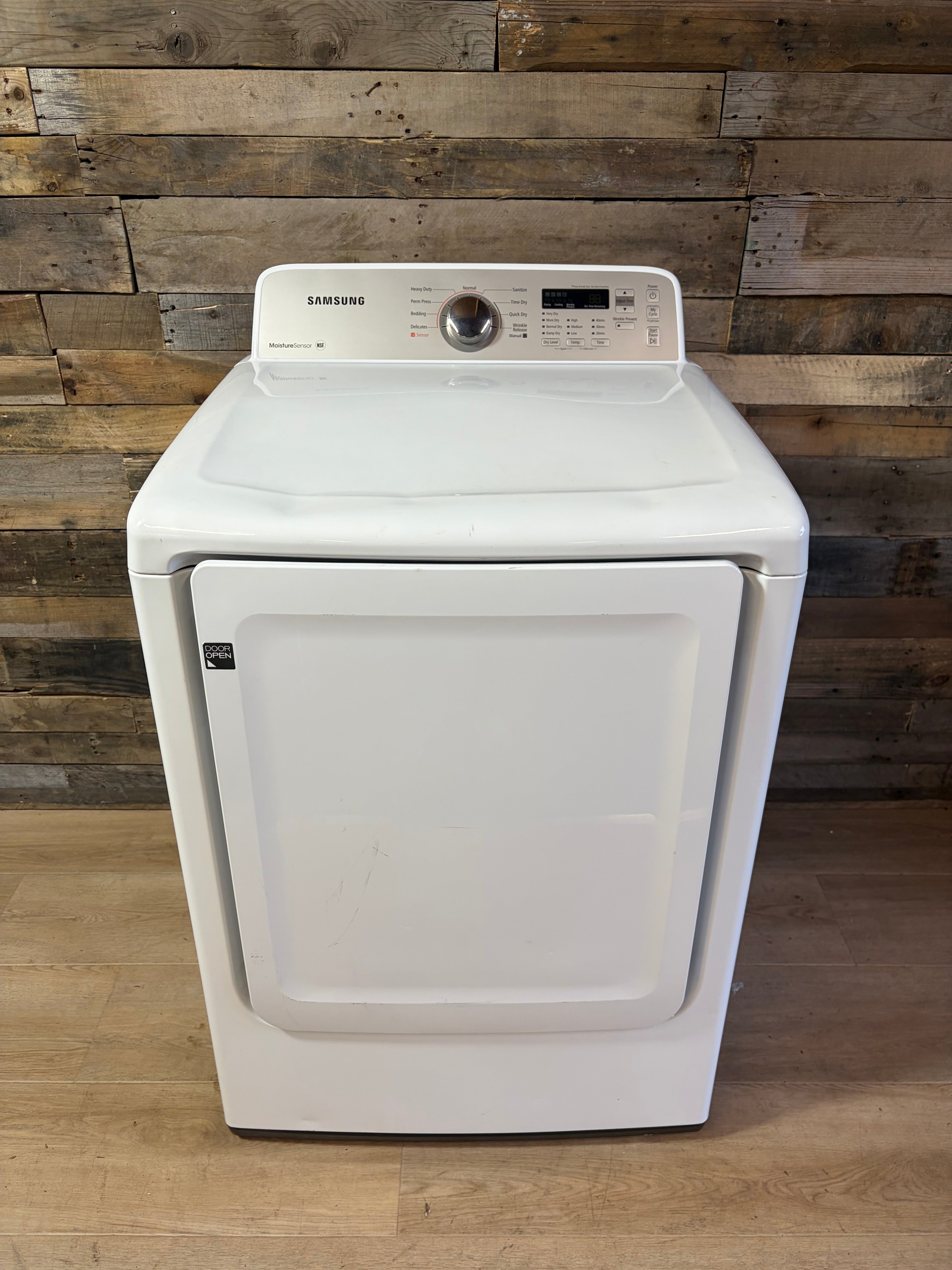 Samsung White Moisture Sensor Dryer