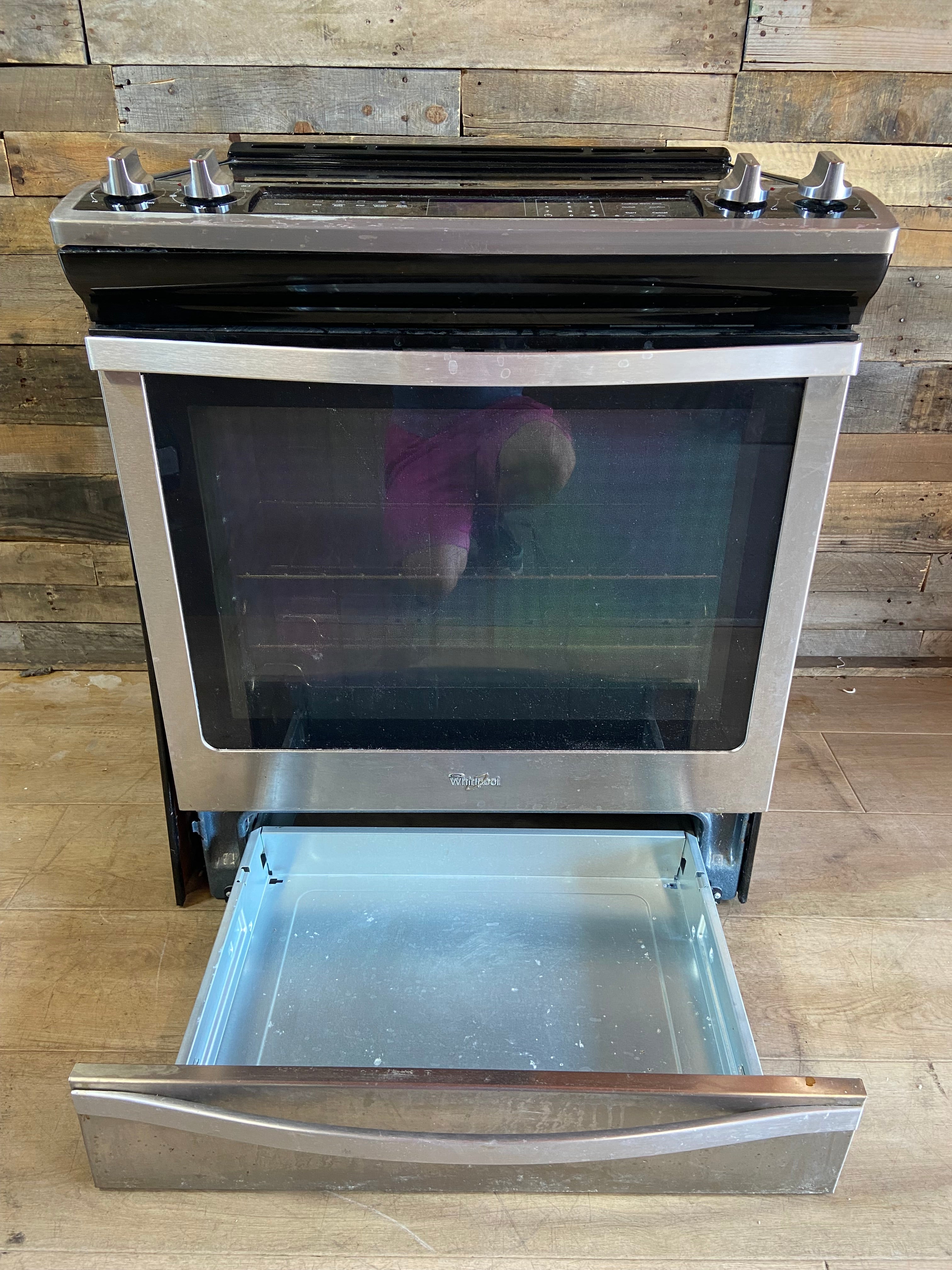 Whirlpool Stainless 5 Burner Convection Slide in Range