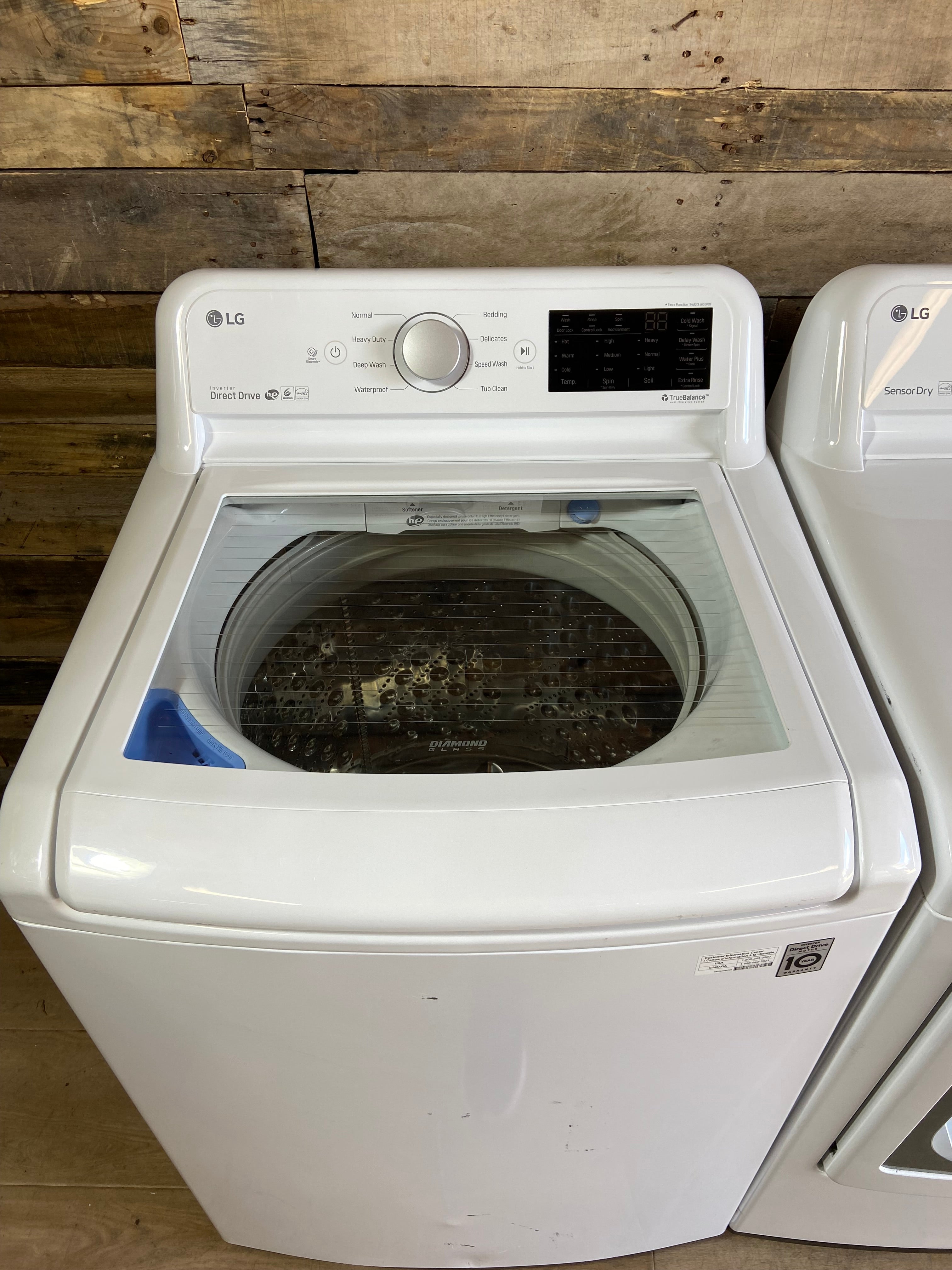 LG Large Capacity Direct Drive Washer & Dryer Set