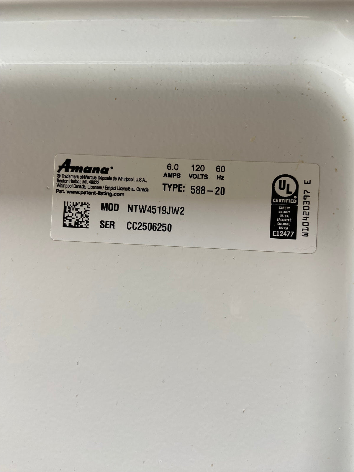 Amana Large Capacity Washer & Dryer Set