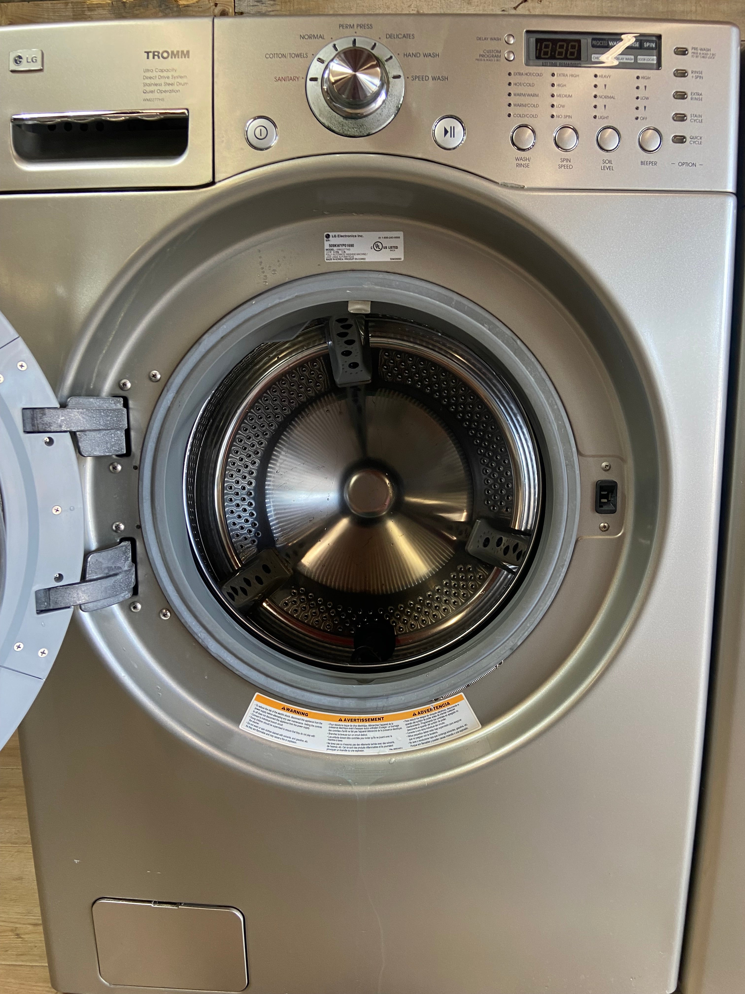 LG Tromm Bronze Front Load Set