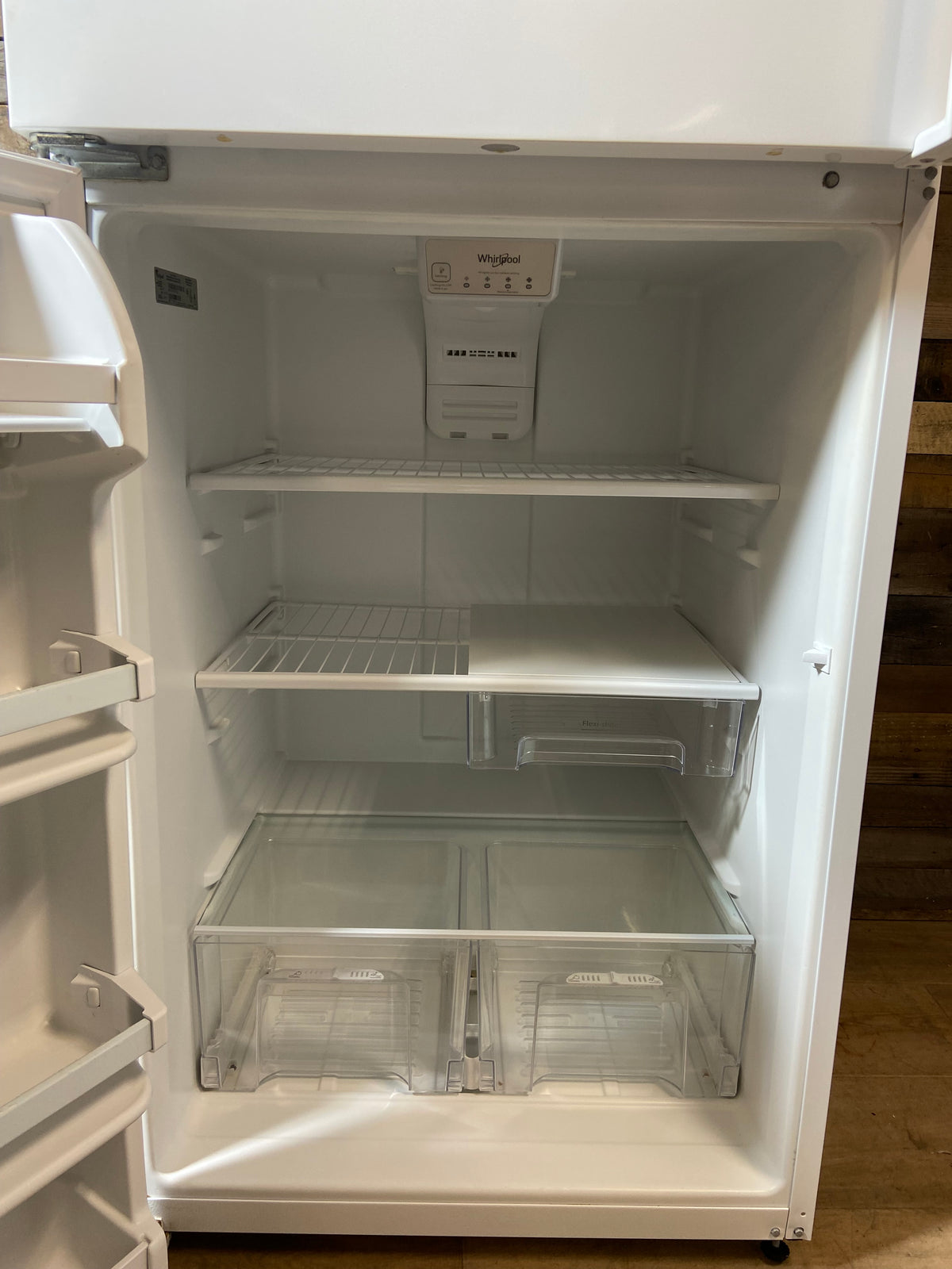 Whirlpool White Top/Bottom 30” Refrigerator With Ice Maker
