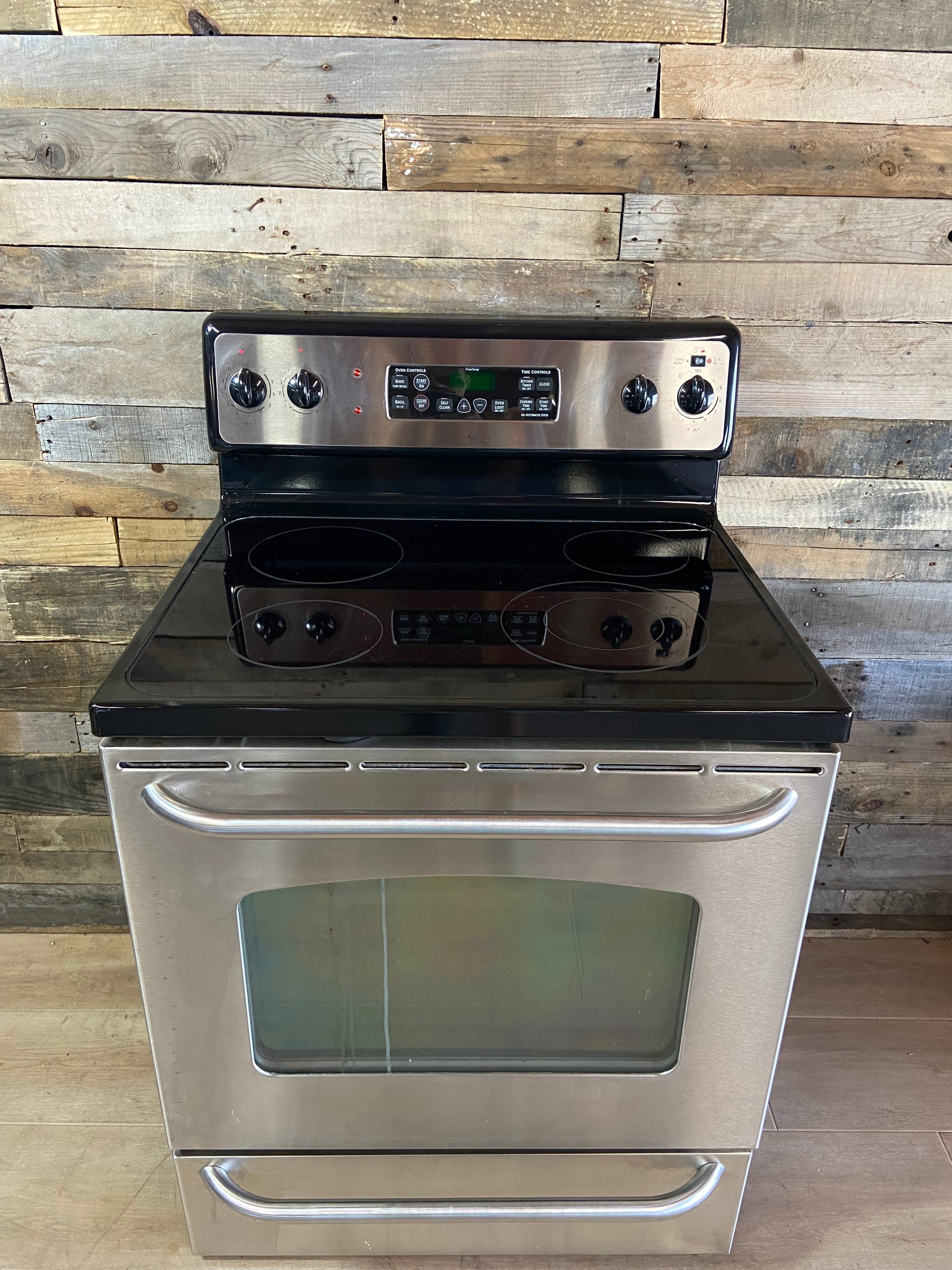 GE Stainless 4 Burner Glass Top Range
