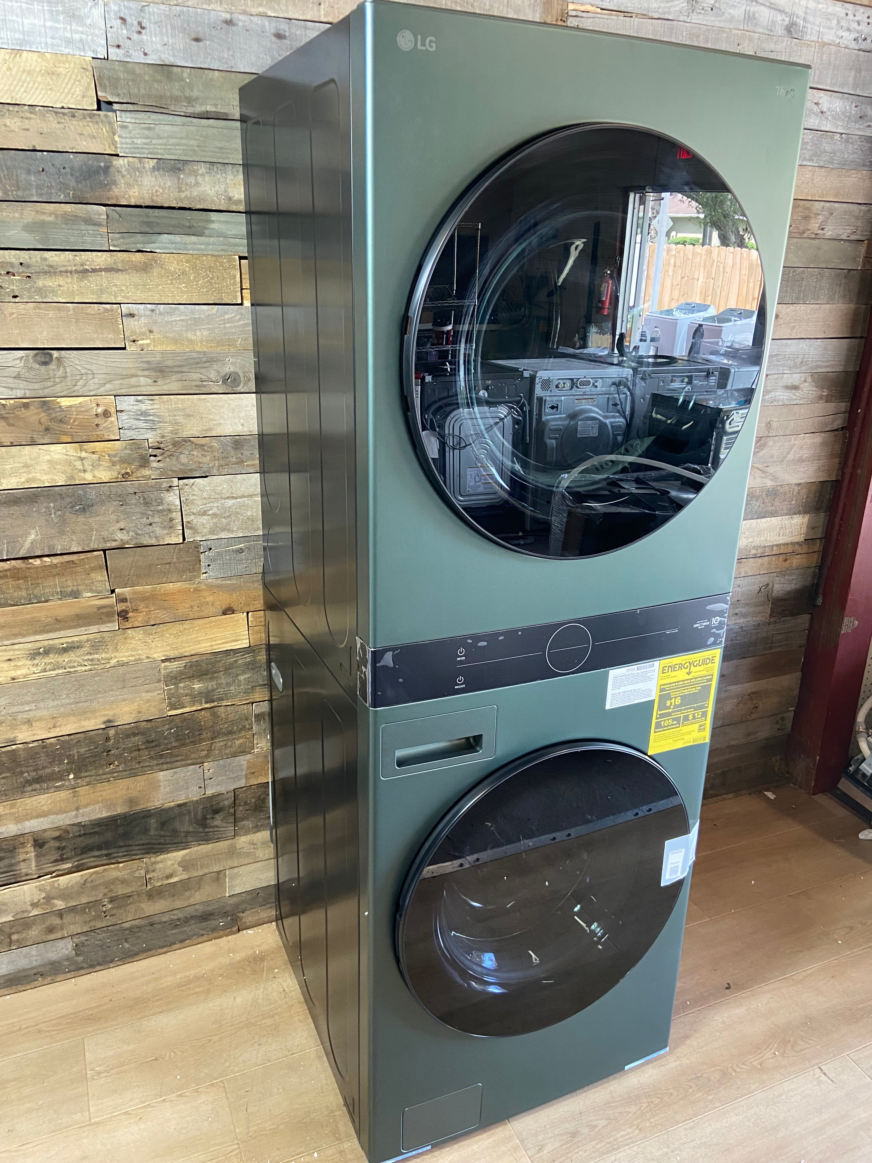 Single Unit Front Load LG WashTower™ with Center Control™ 4.5 cu. ft. Washer and 7.4 cu. ft. Electric Dryer