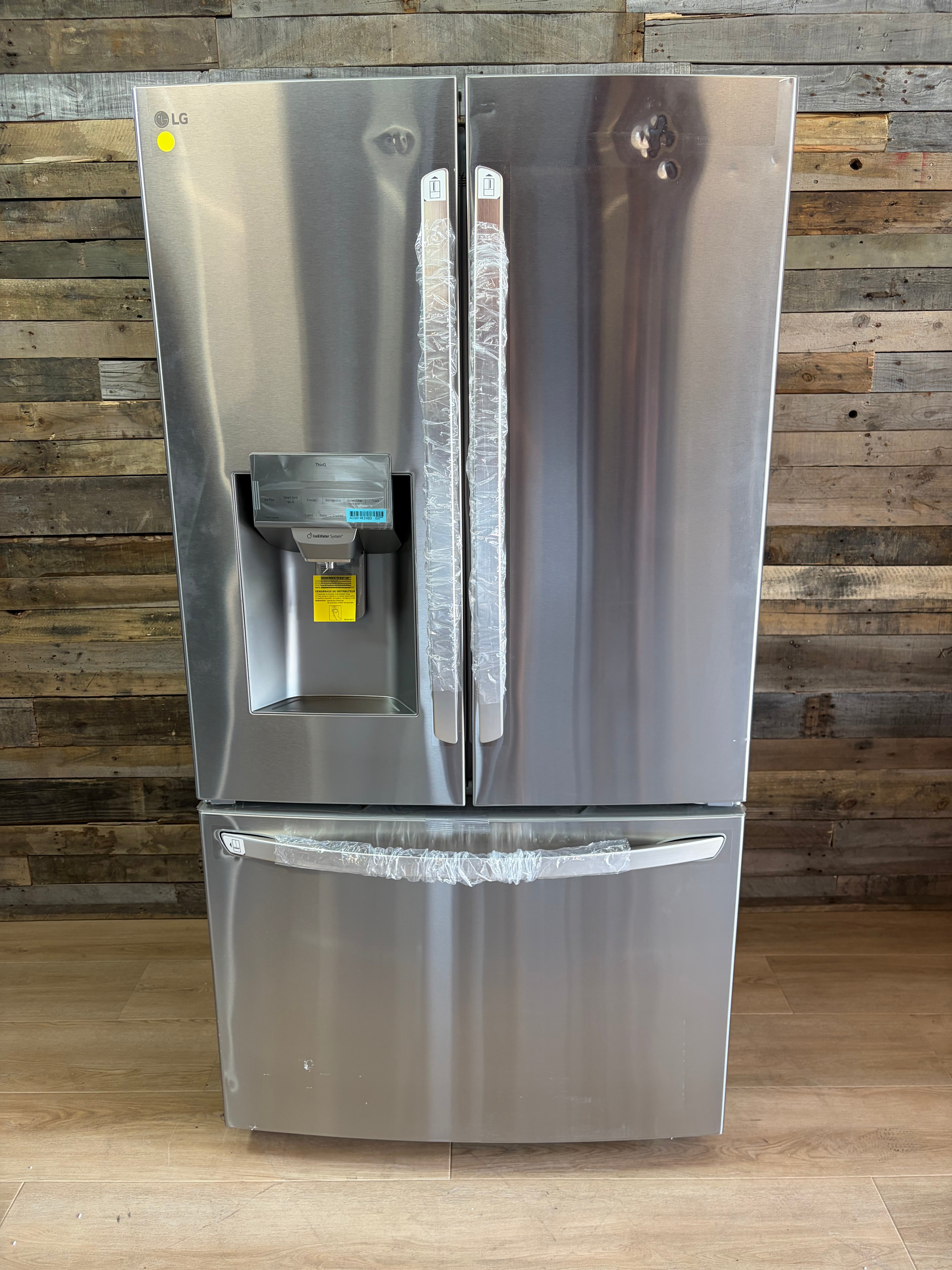 LG 28 cu. ft. 3 Door French Door, Standard Depth, Ice and Water with Single Ice Maker