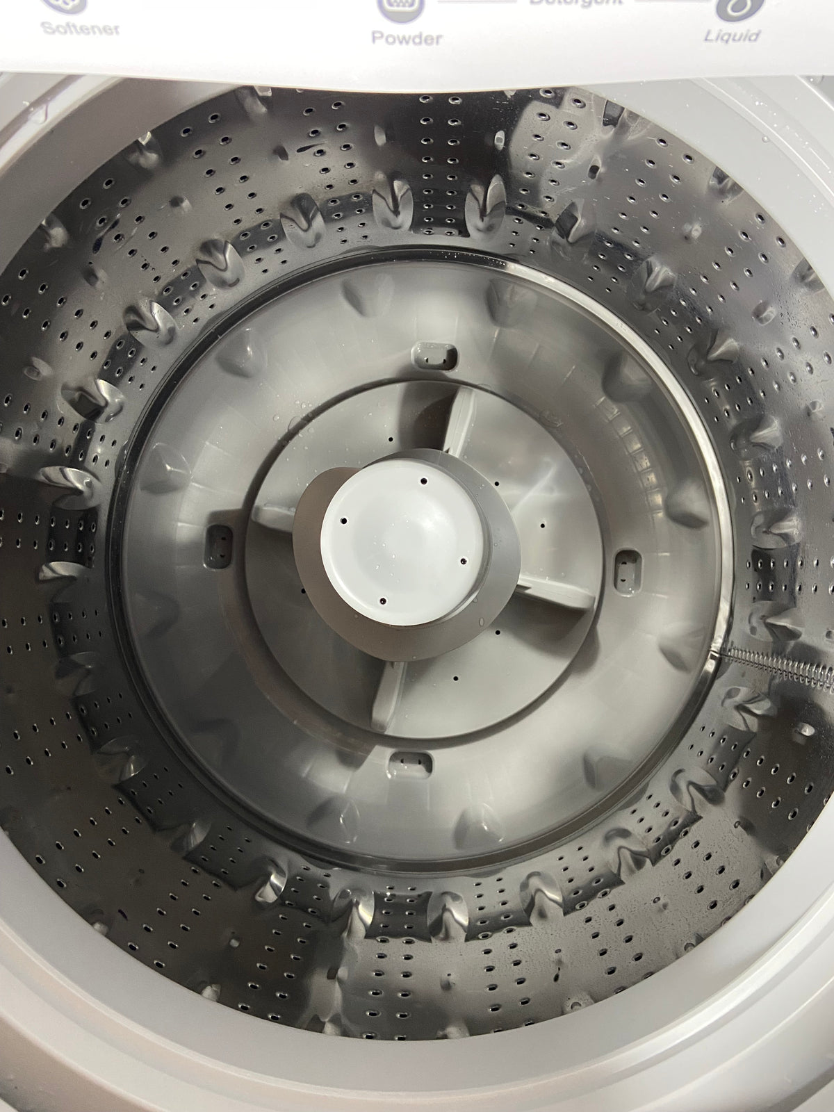 Insignia Top Load Large Capacity  Washer