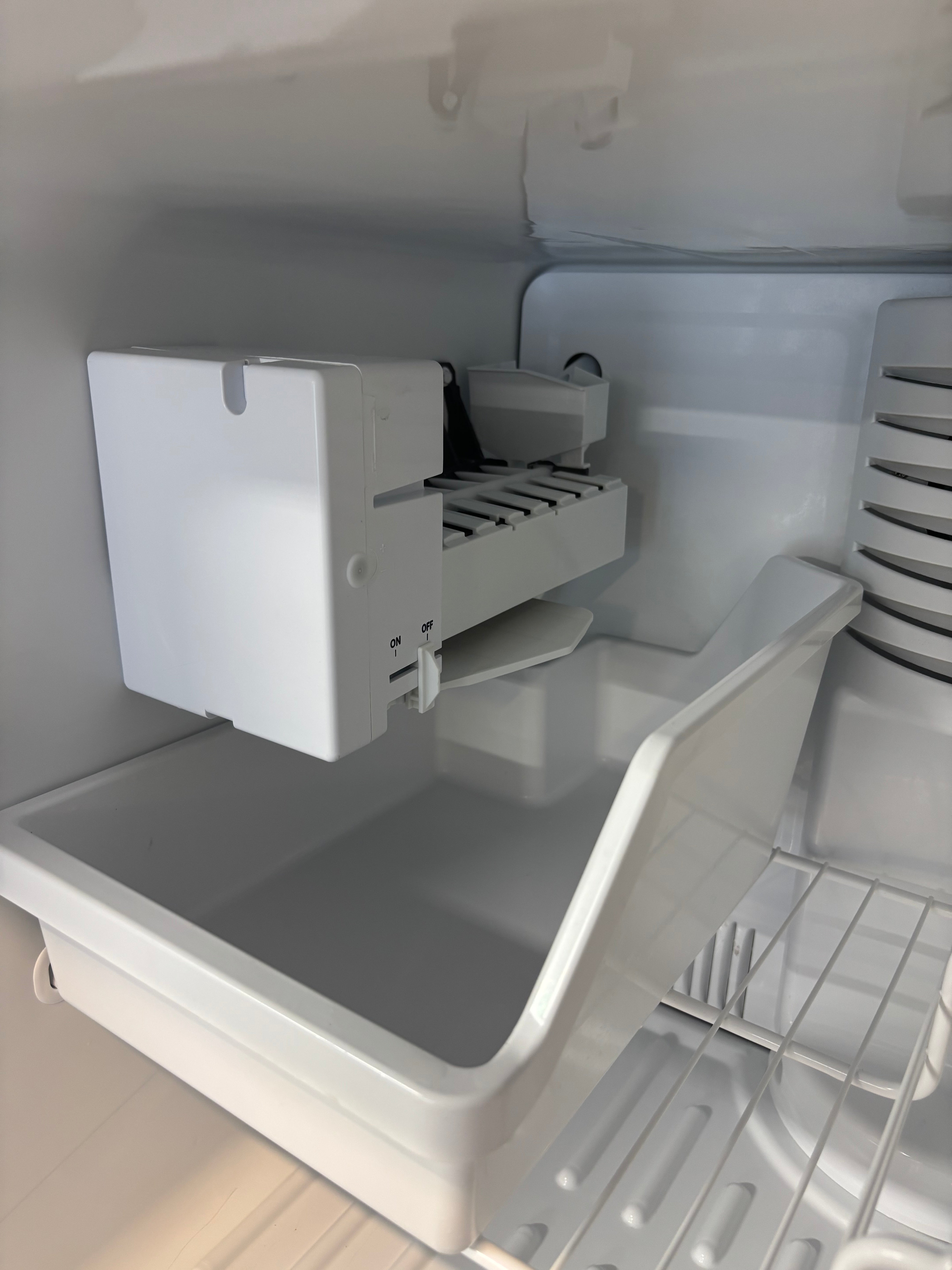 GE Stainless Top Bottom Fridge