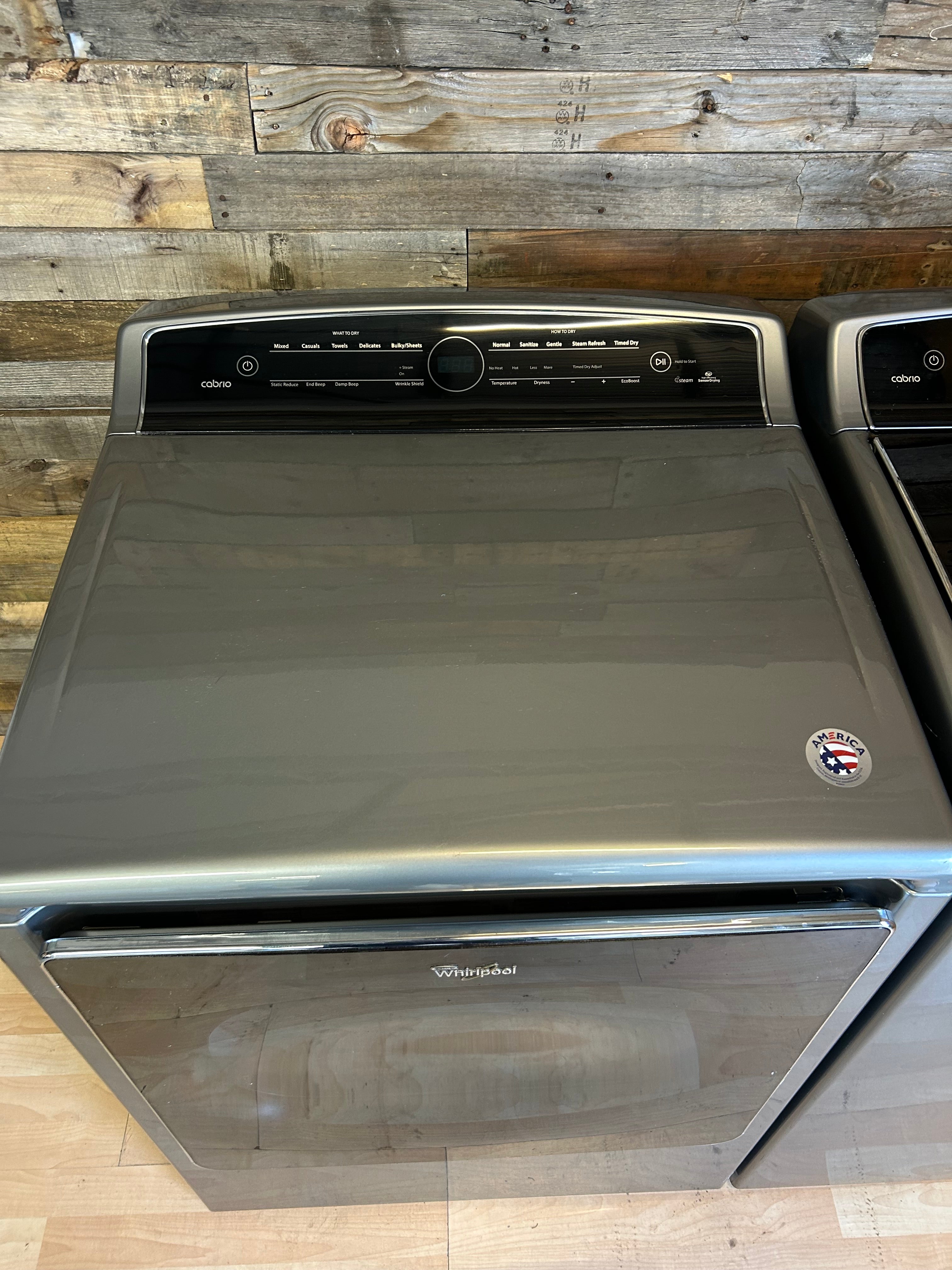Black stainless Whirlpool cabrio set
