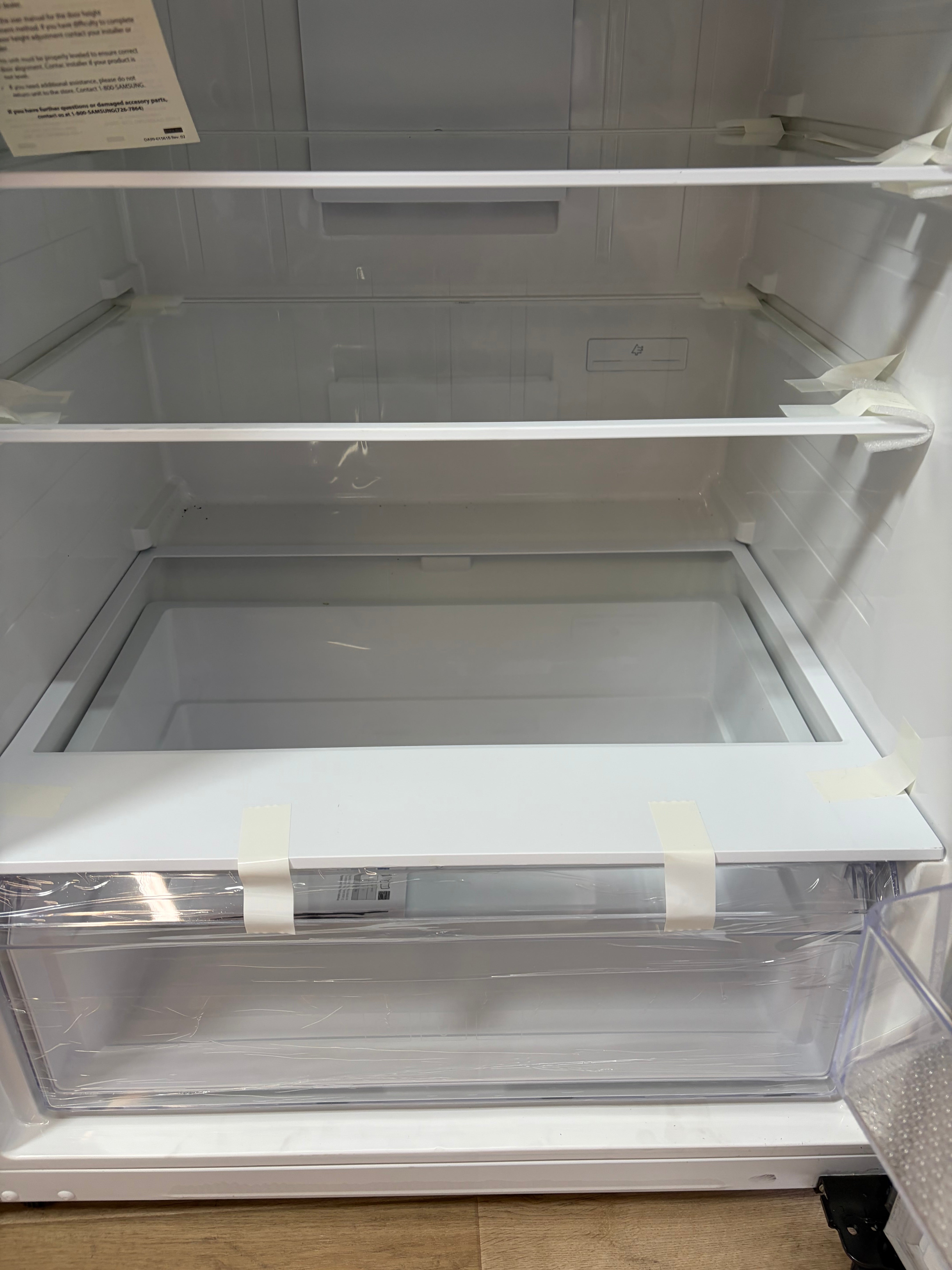 Samsung 15.6-Cu. Ft. Top Freezer Refrigerator with All-Around Cooling