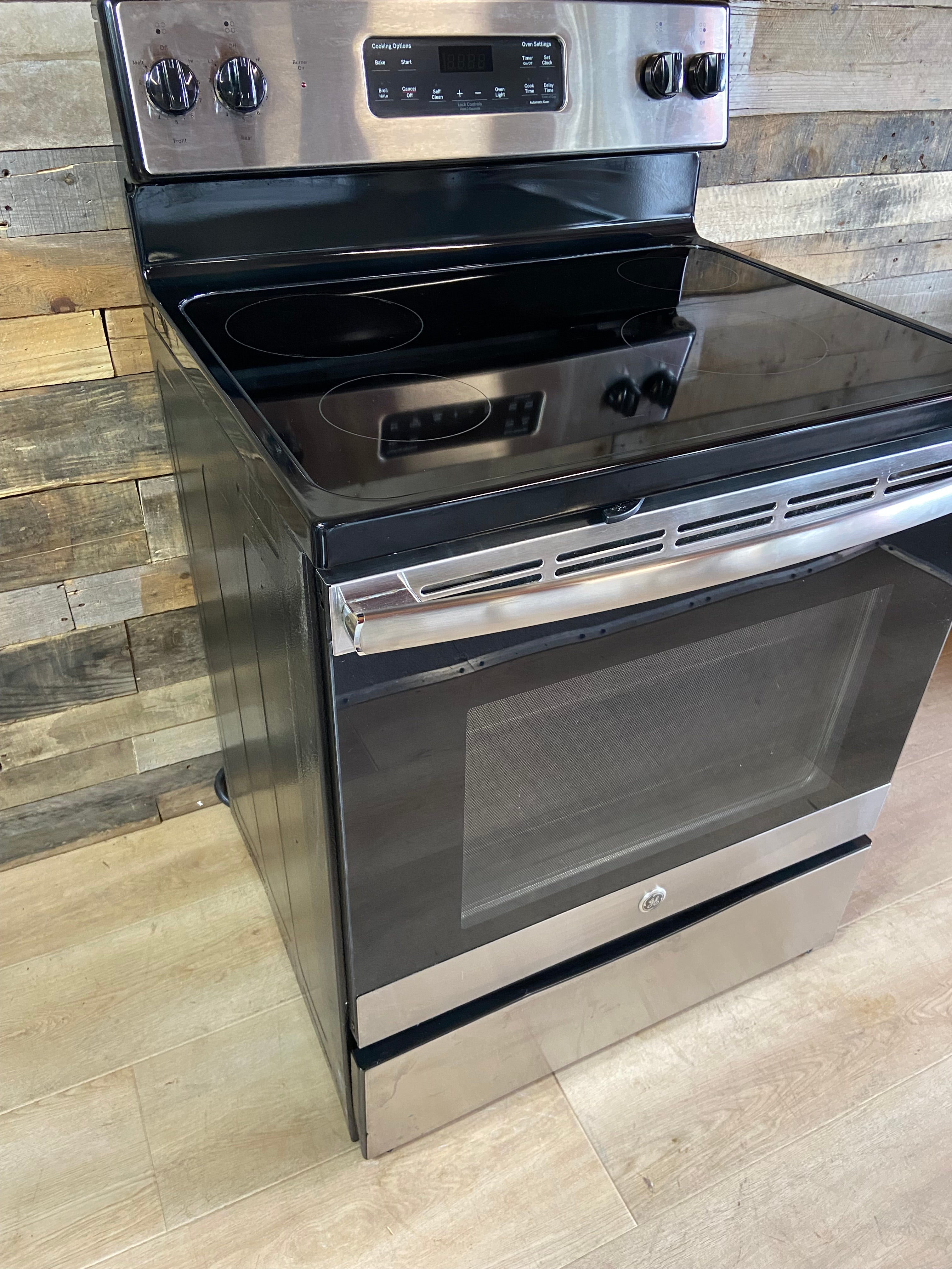 GE Stainless 4 Burner Range