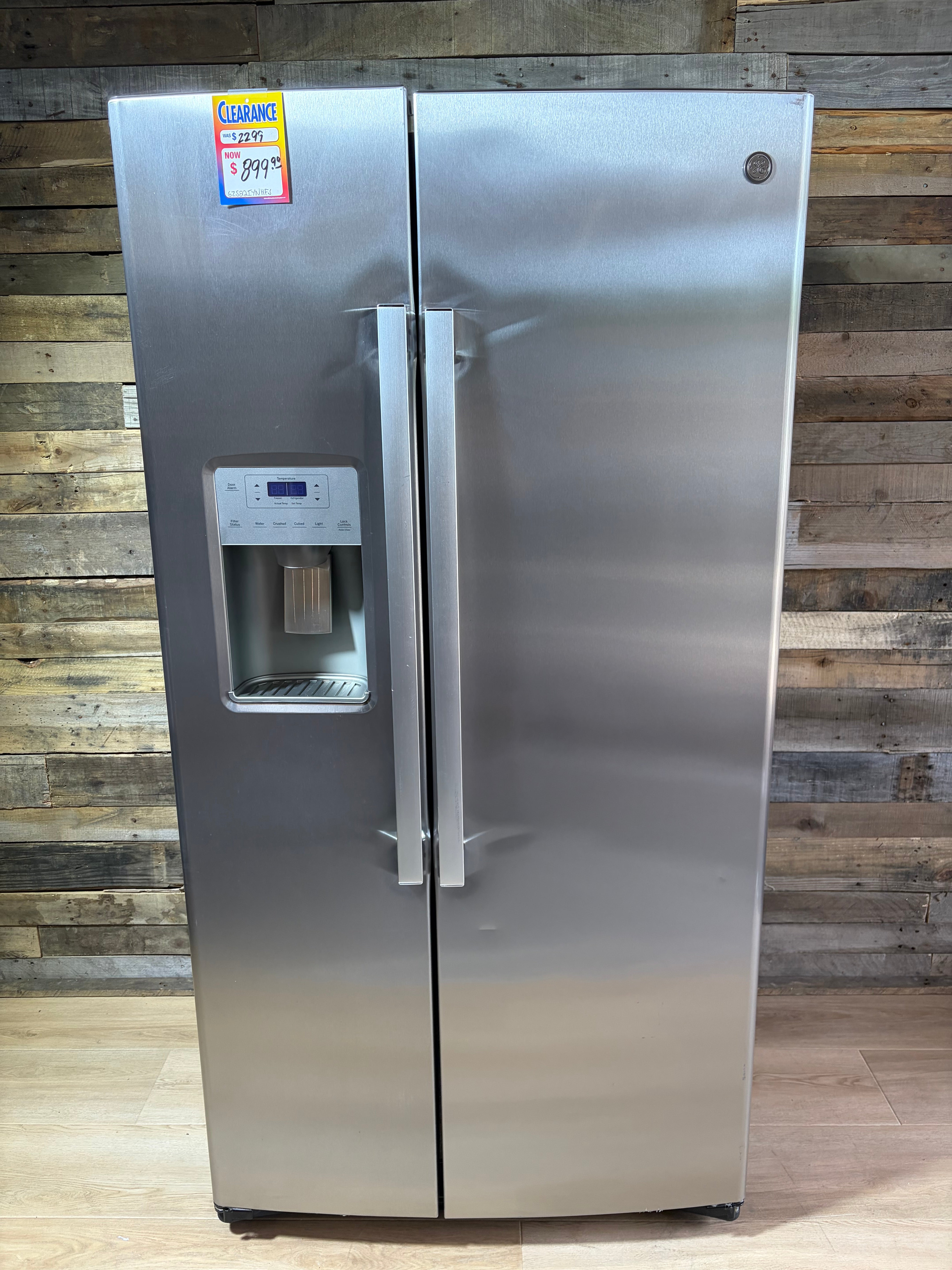 21.8 Cu. Ft. Counter-Depth Side-by-Side Refrigerator (Fingerprint-Resistant Stainless Steel)