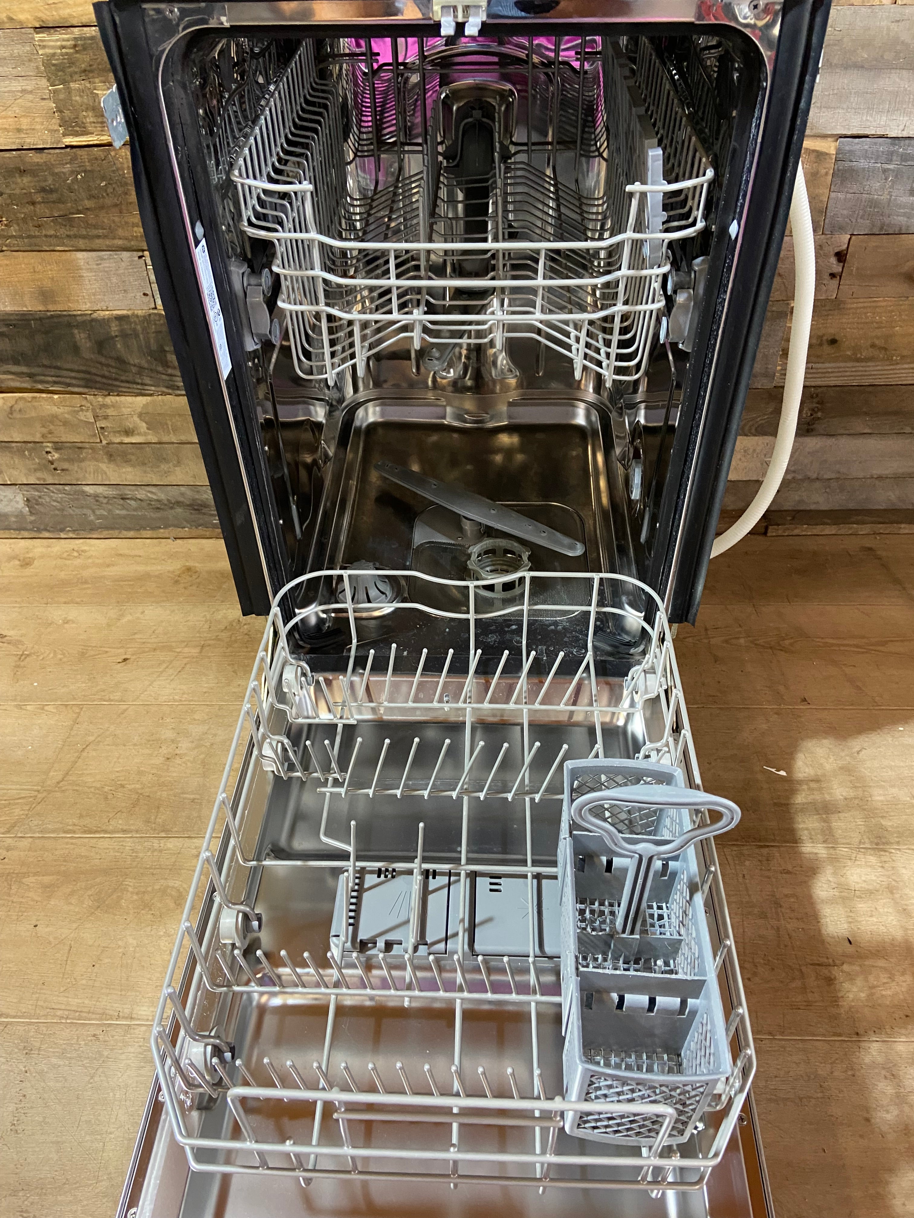 Haier 18 Inch Dishwasher