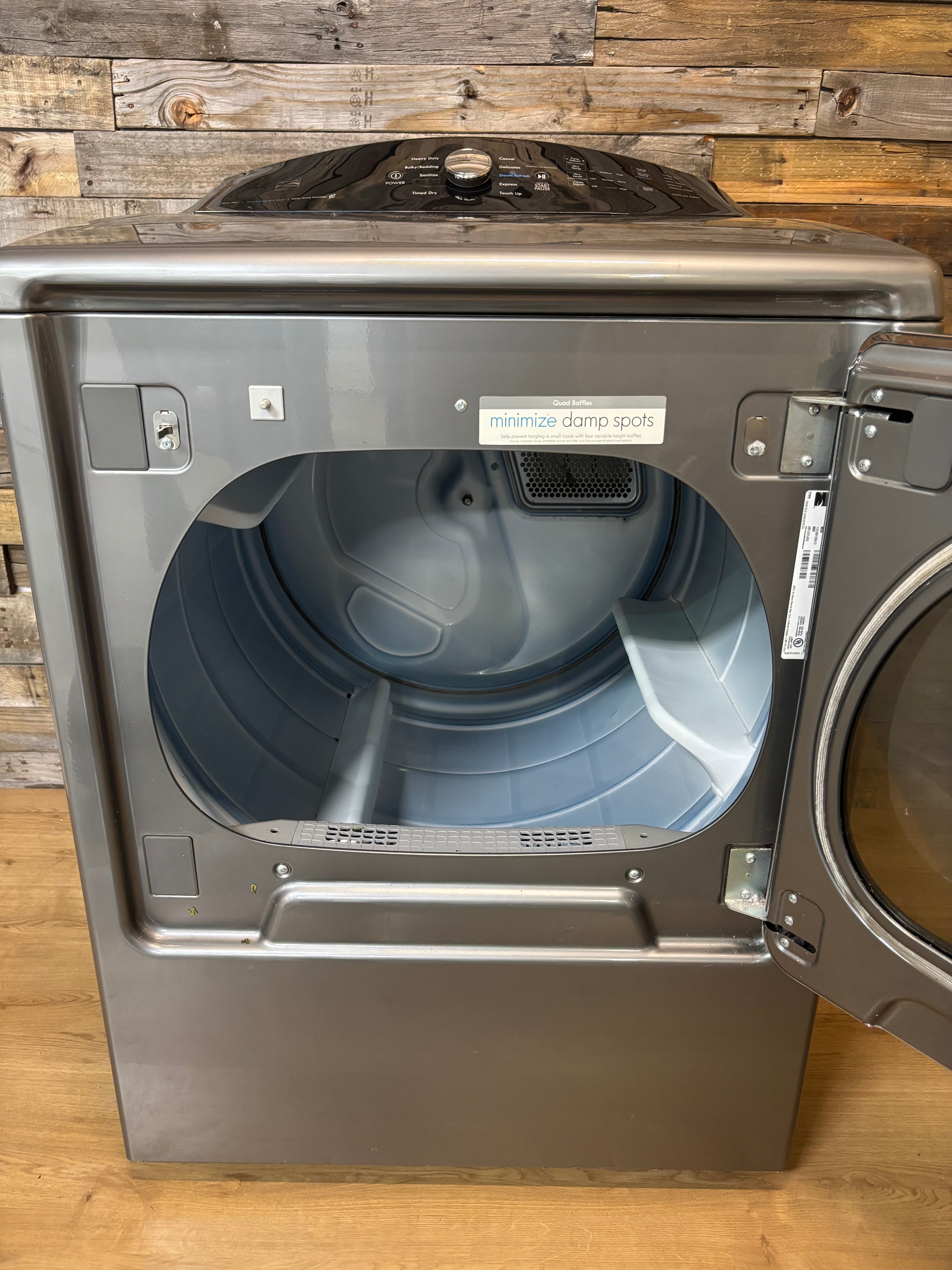 Grey Kenmore Series 700s Ultra Capacity Dryer