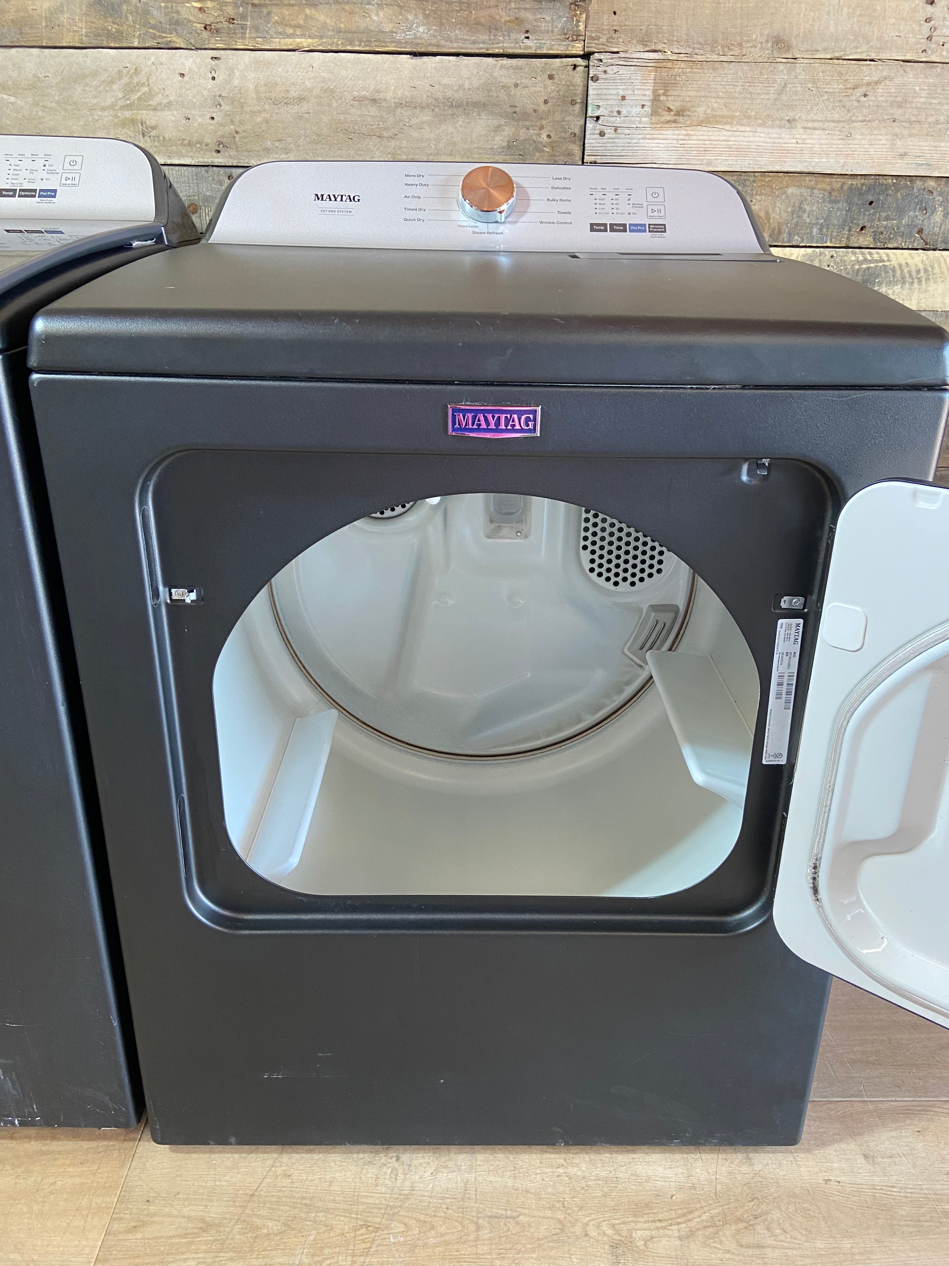Maytag Pet Pro Large Capacity Washer & Dryer Set