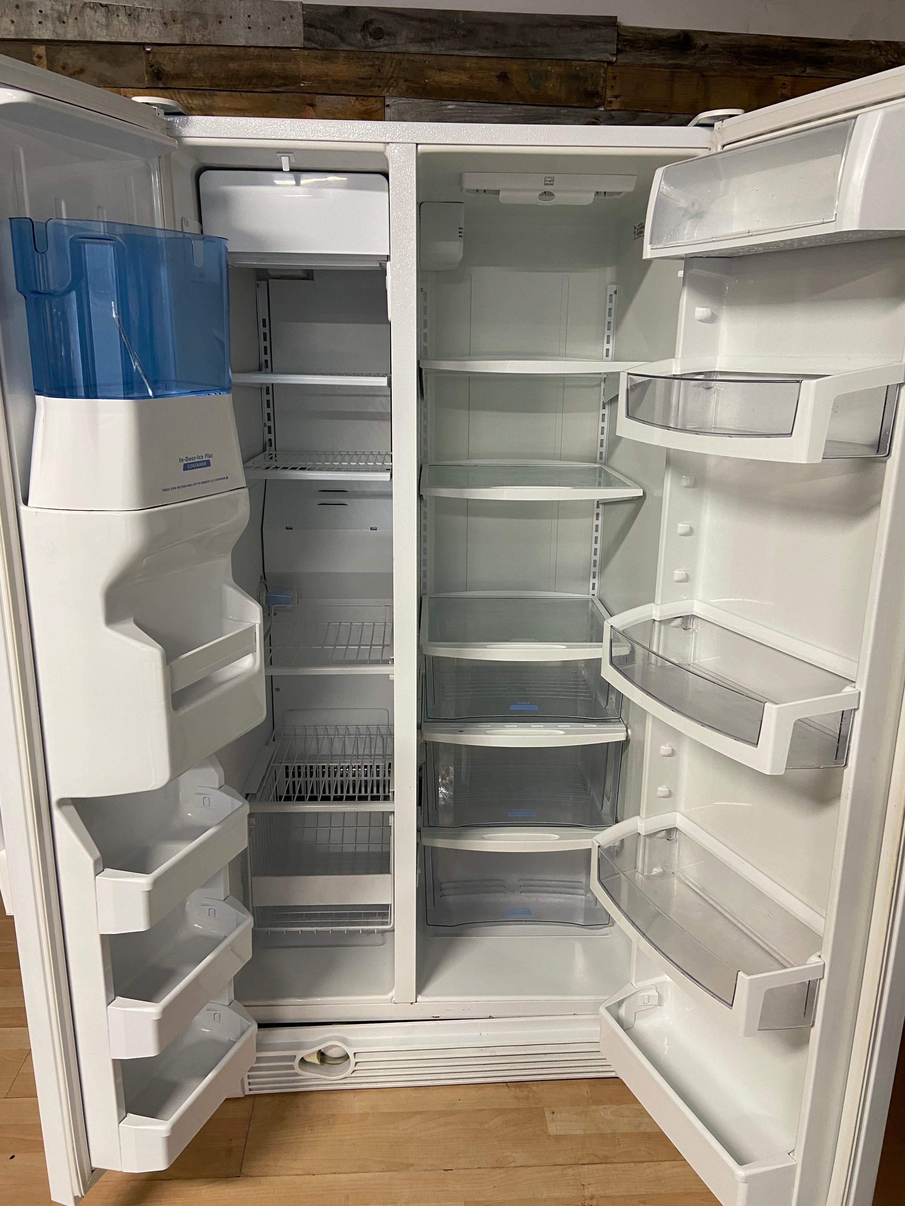 White Whirlpool Gold side by side