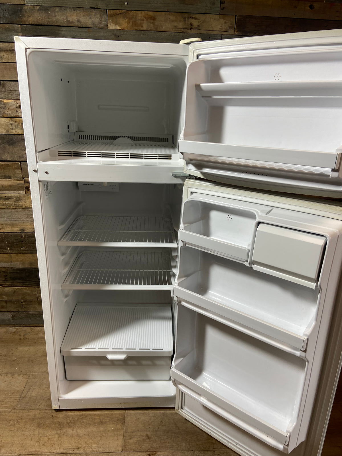 Kenmore 23.5” Wide Top/Bottom Refrigerator