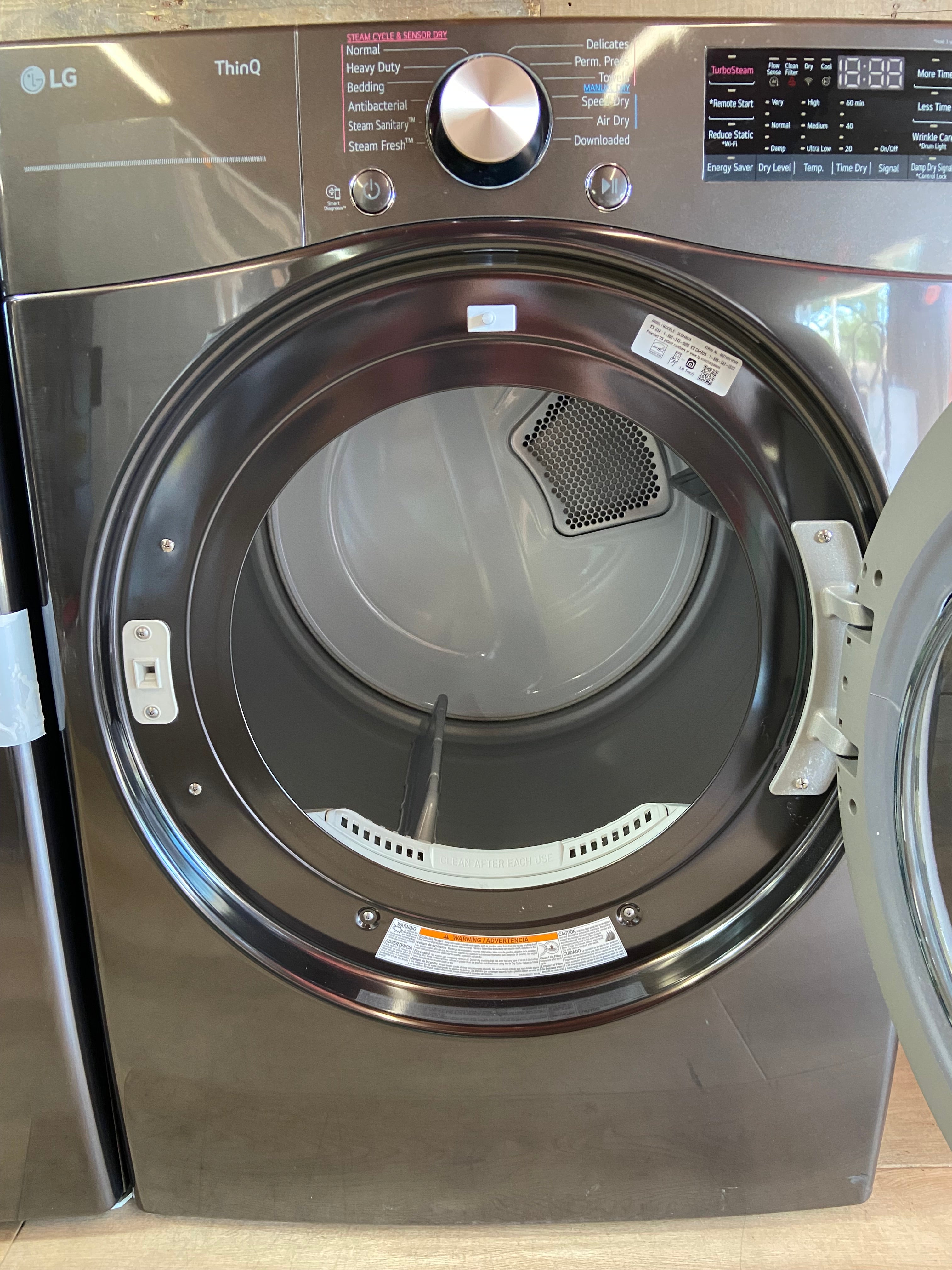 LG Thin Q Grey Rose Gold Front Load Set Gas Dryer