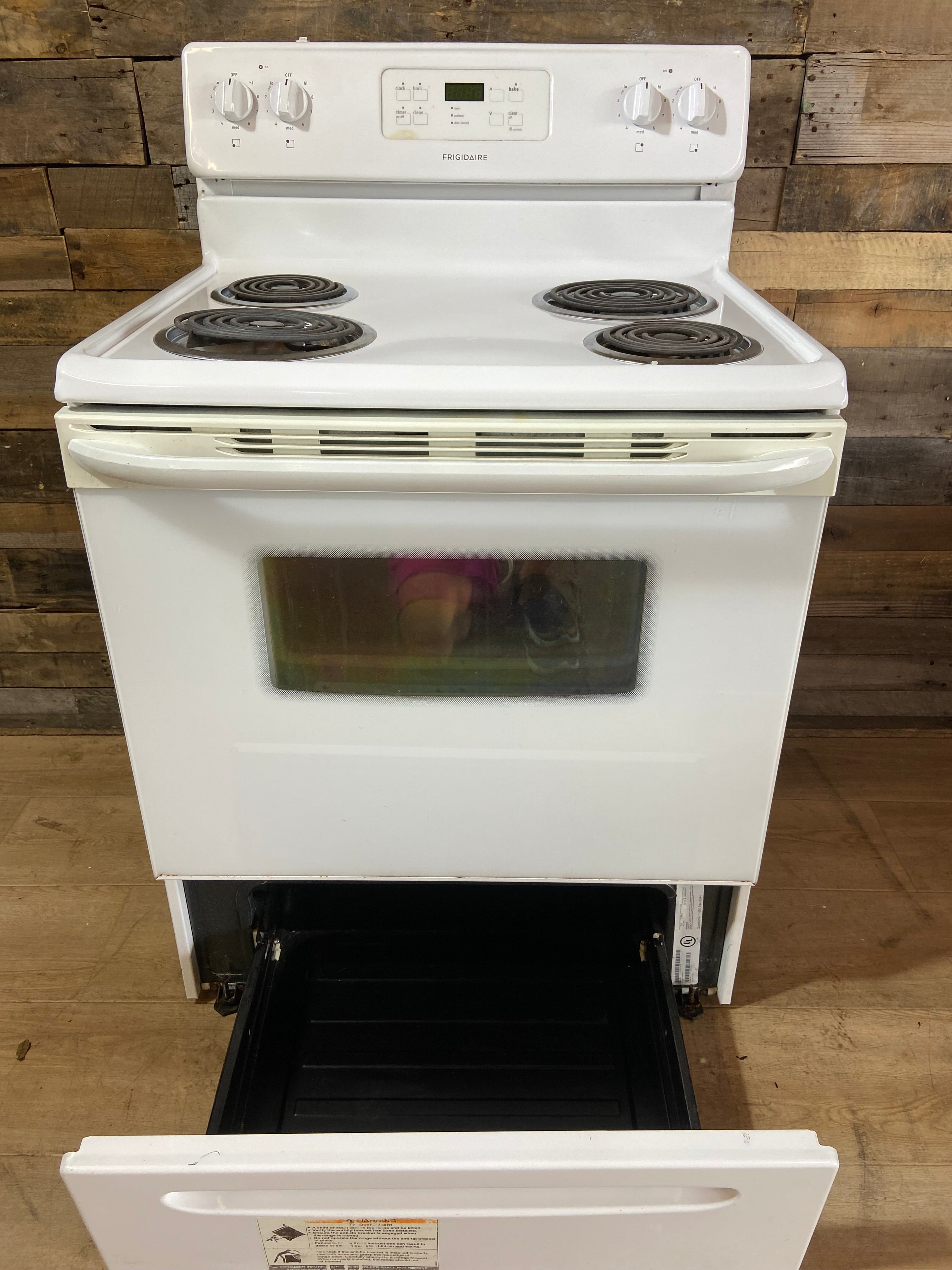 Frigidaire White Coil Top Range