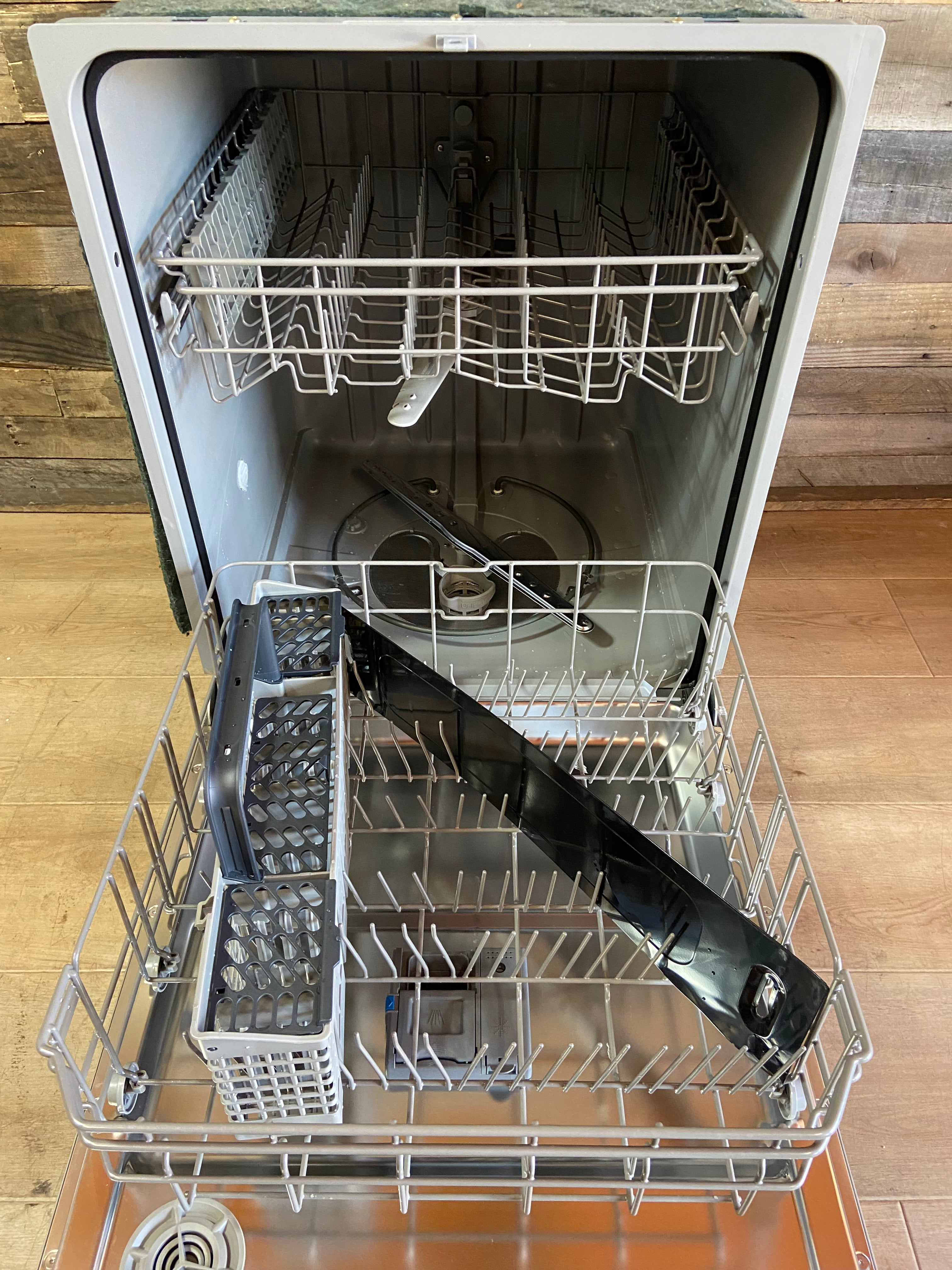 Samsung 24” Stainless Steel Built-In Dishwasher