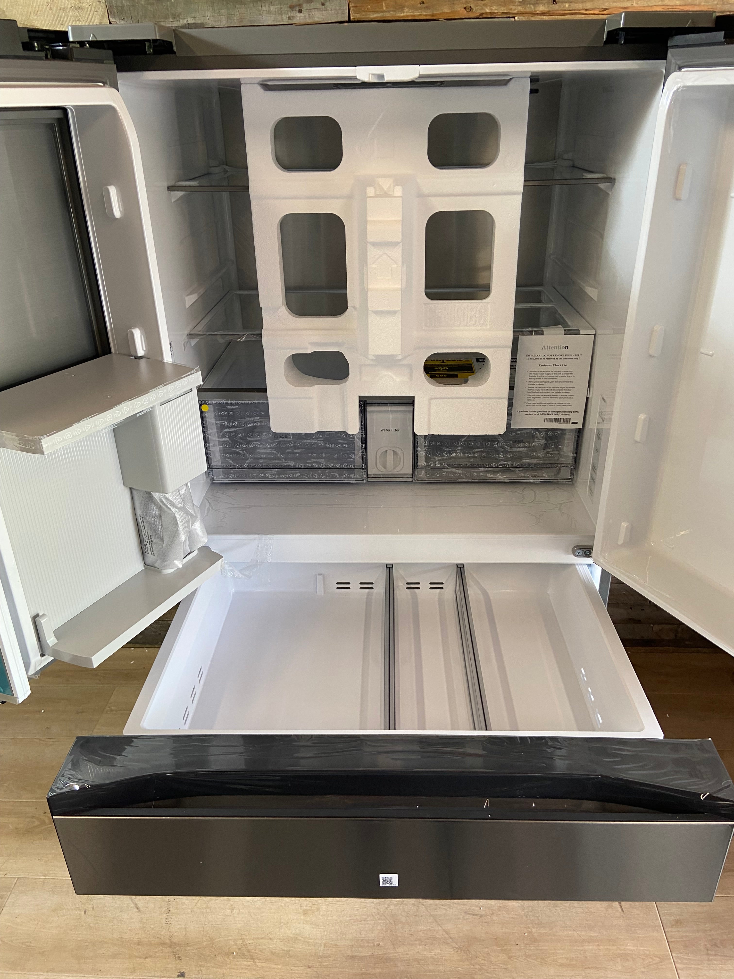 Samsung Bespoke 36 in. 29 cu. ft. Standard Depth 4-Door French Door Refrigerator with Sphere Ice in Stainless Steel