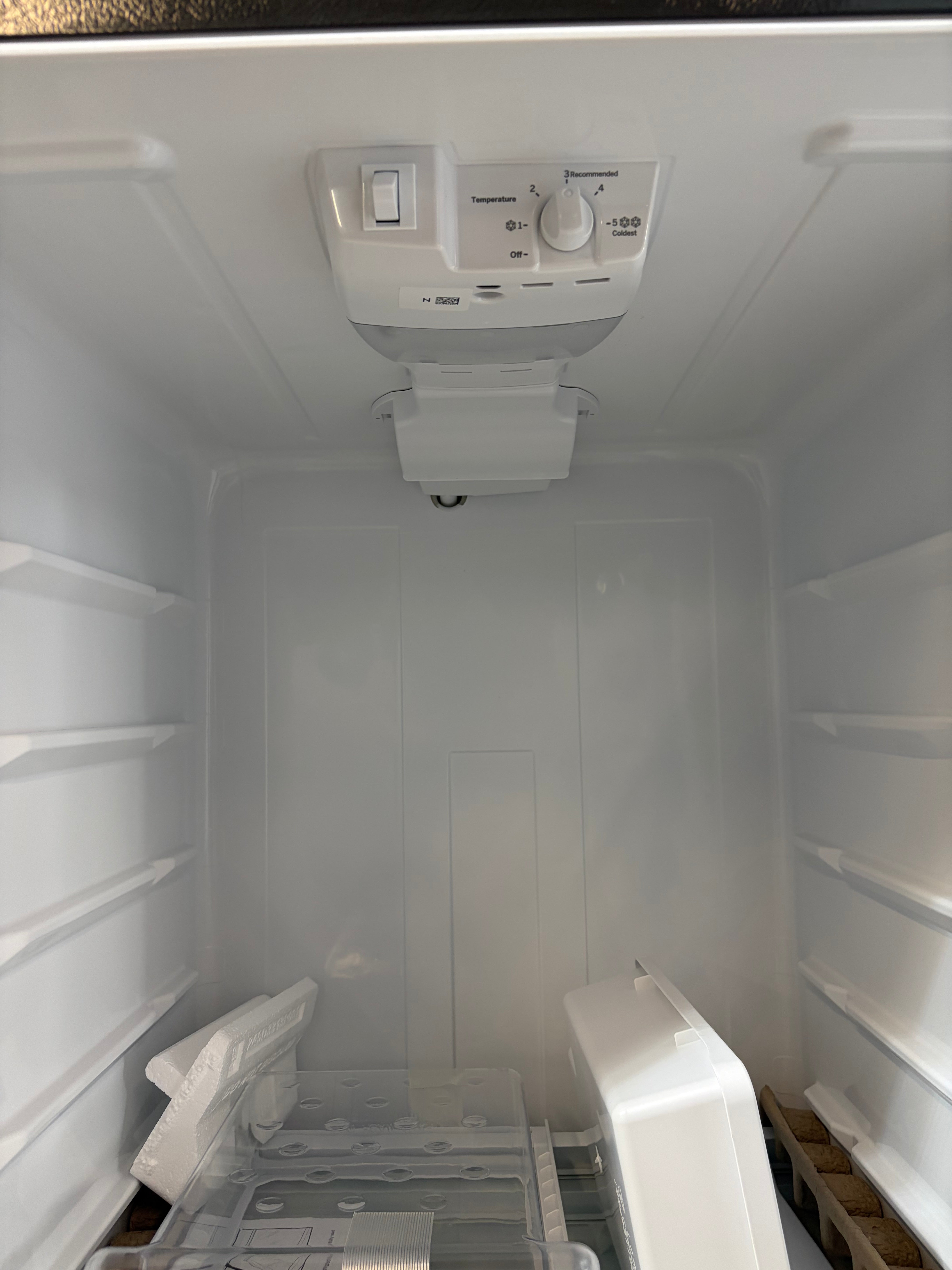 16.6 cu. ft. Top Freezer Refrigerator in Stainless Steel