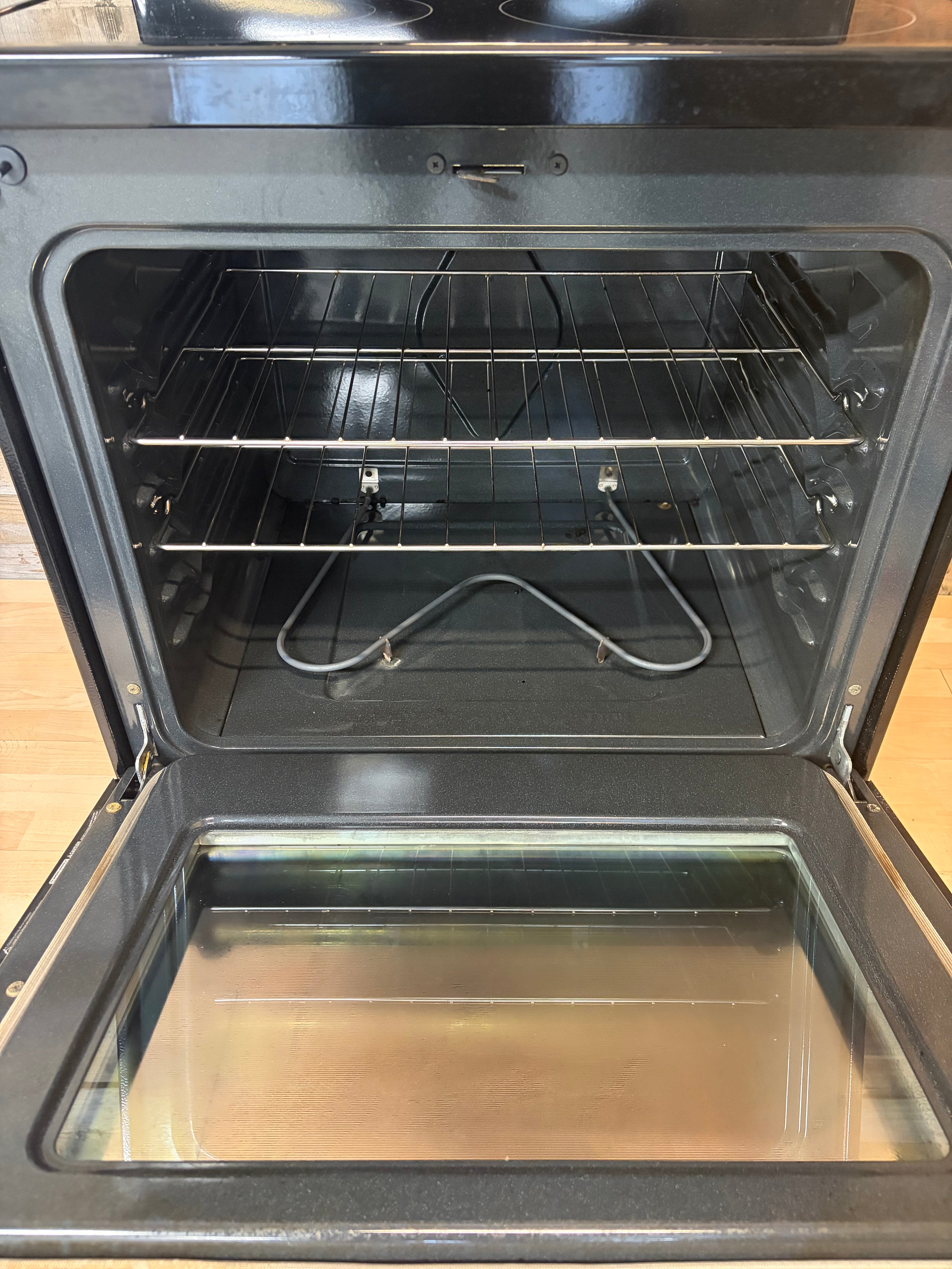 Black Frigidaire Glass Top Range