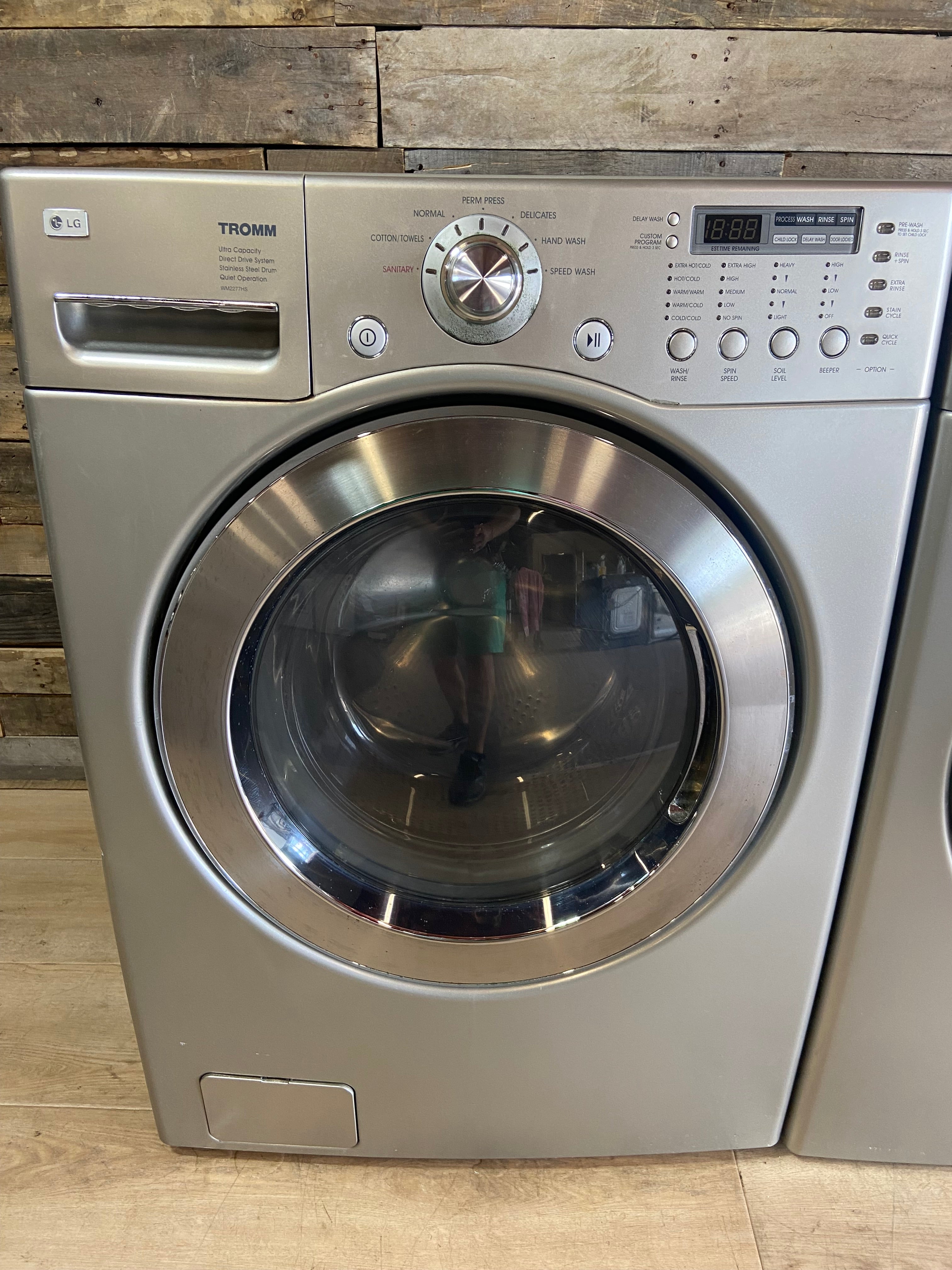 LG Tromm Bronze Front Load Set