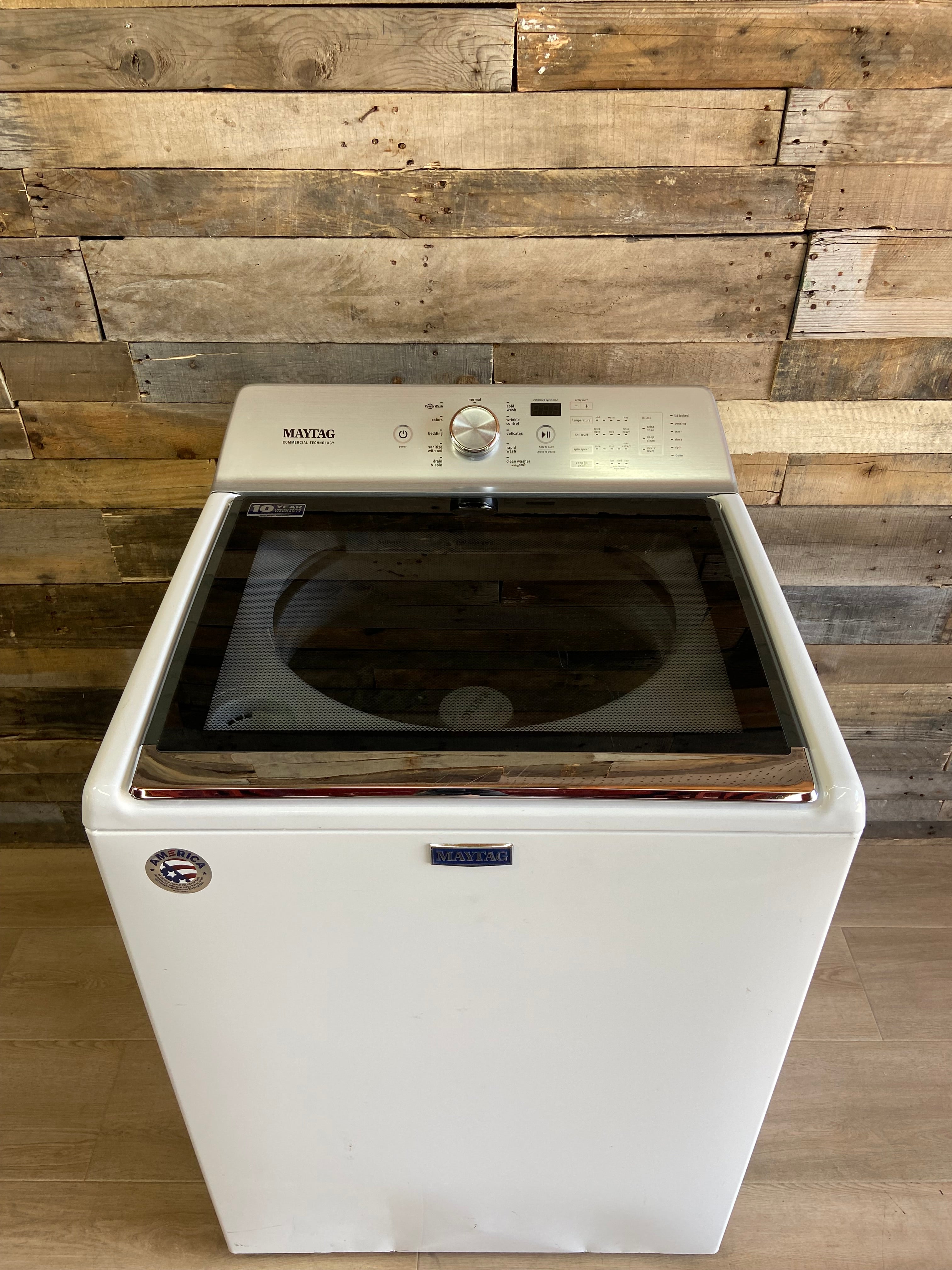 Maytag Commercial Technology Glass Lid Top Load Washer
