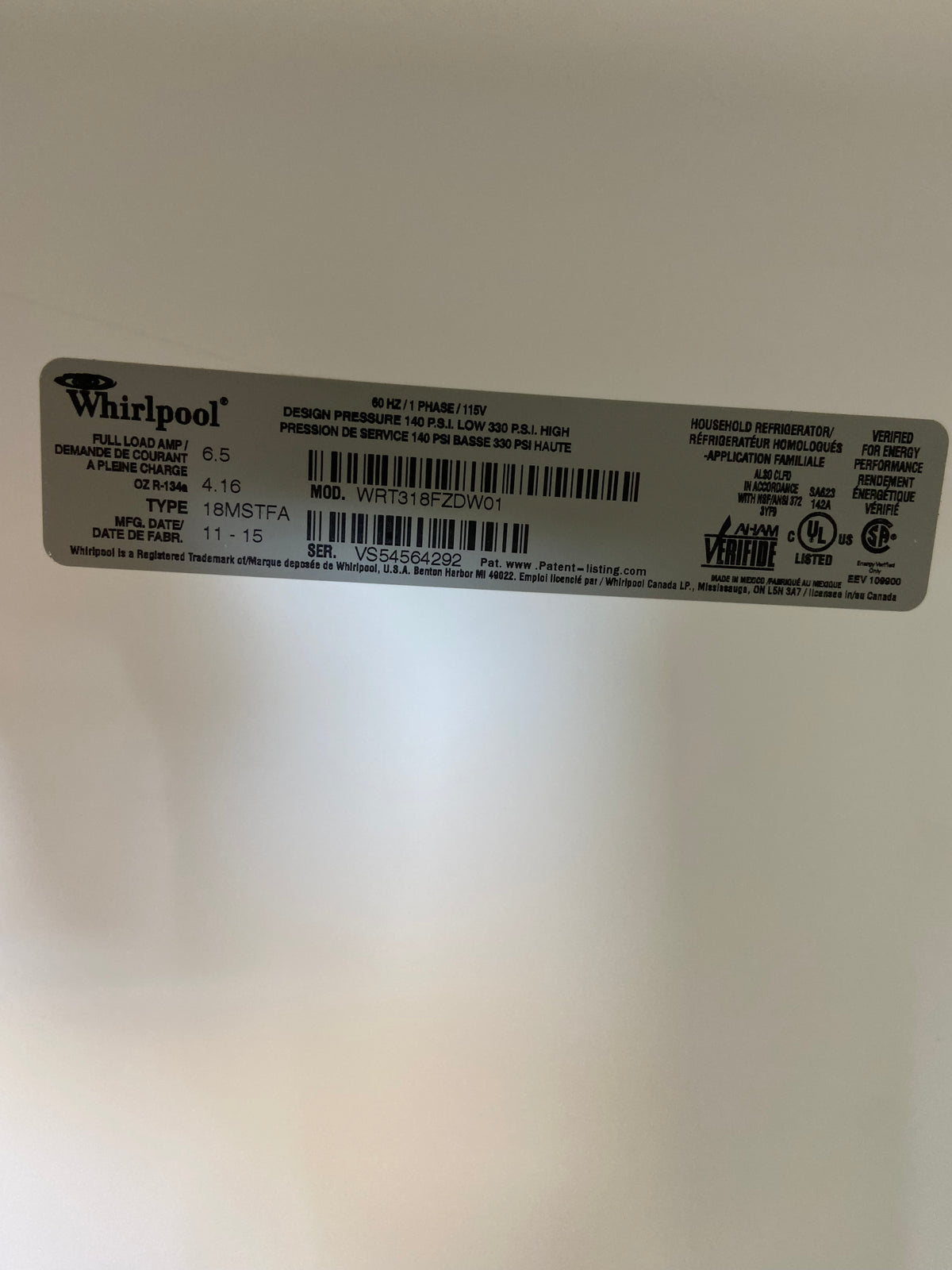 Whirlpool 30” White Top Bottom Refrigerator With Ice Maker