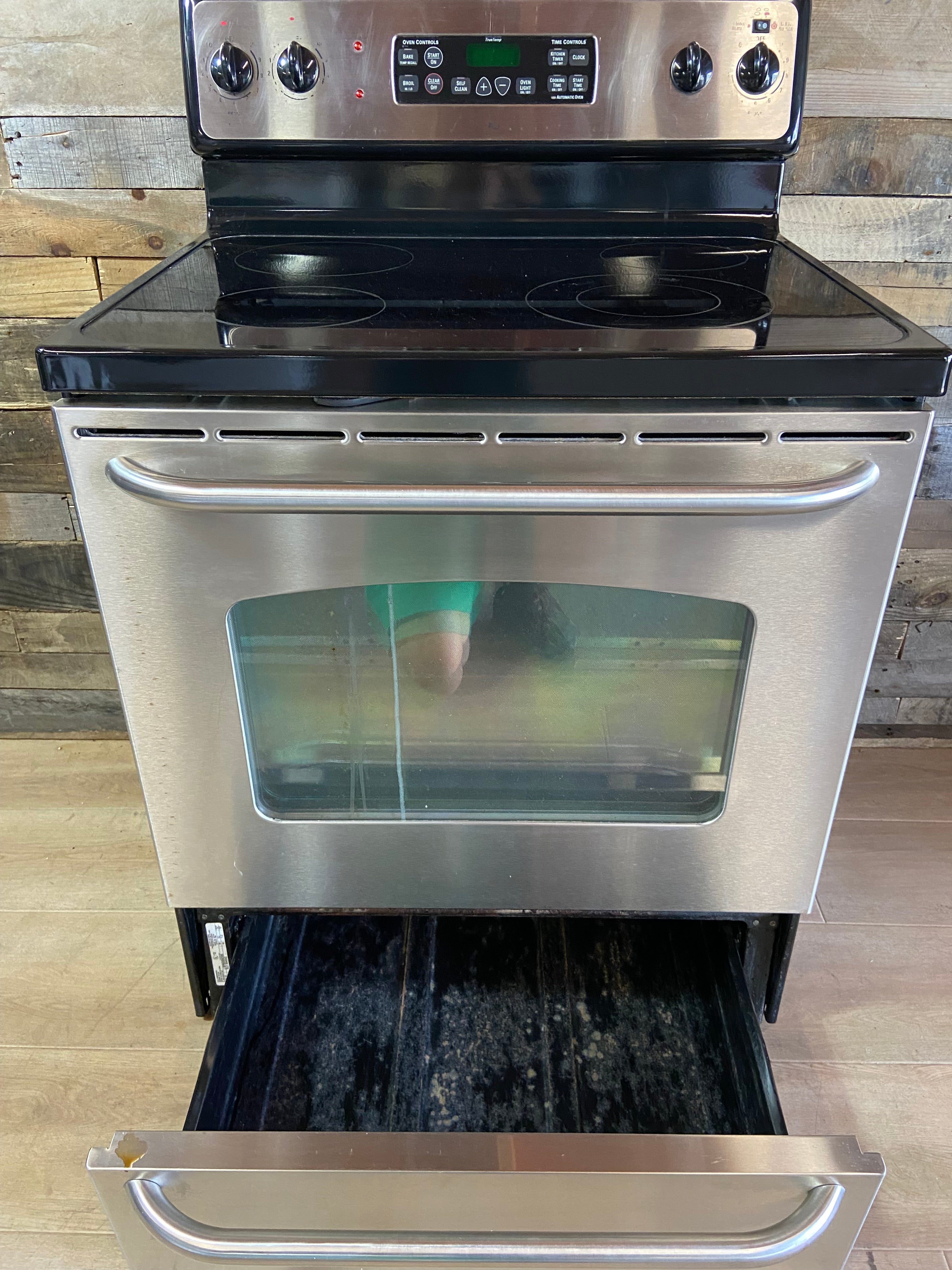 GE Stainless 4 Burner Glass Top Range