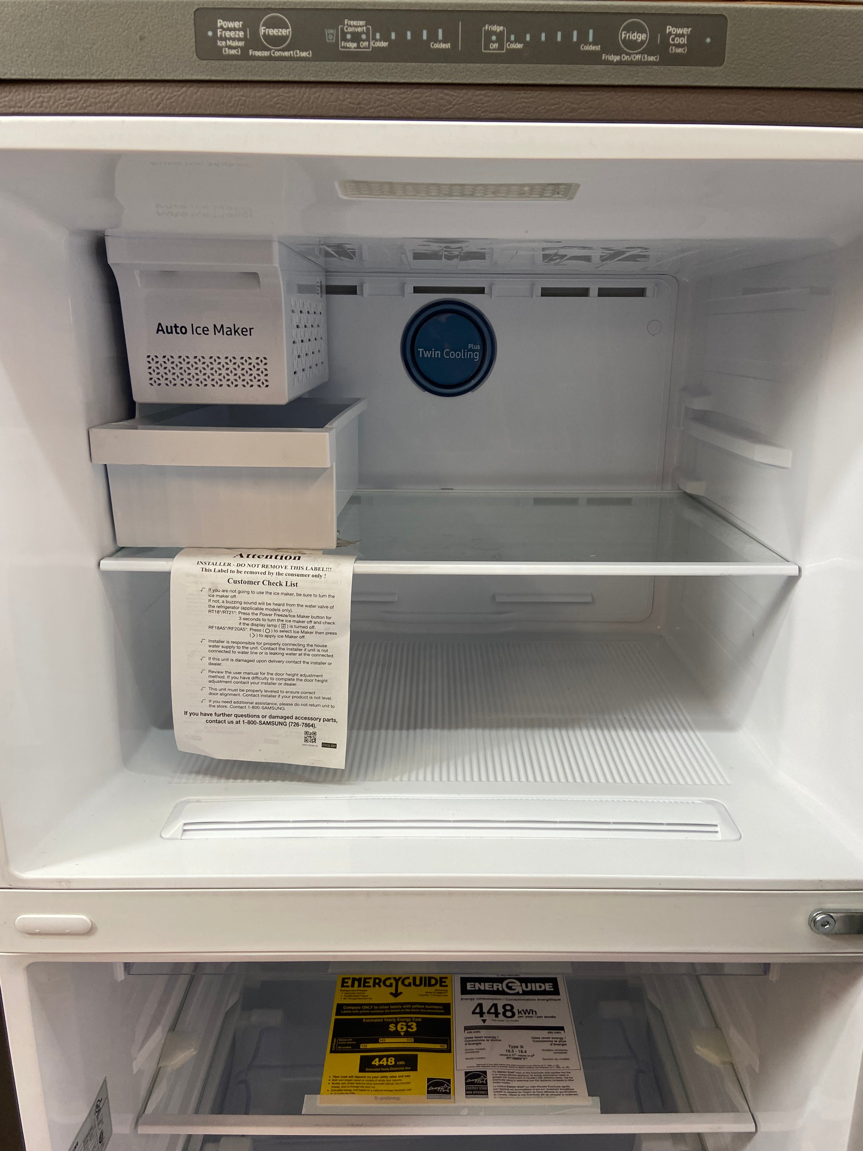 Samsung 18-Cu. Ft. Top Freezer Refrigerator with Ice Maker