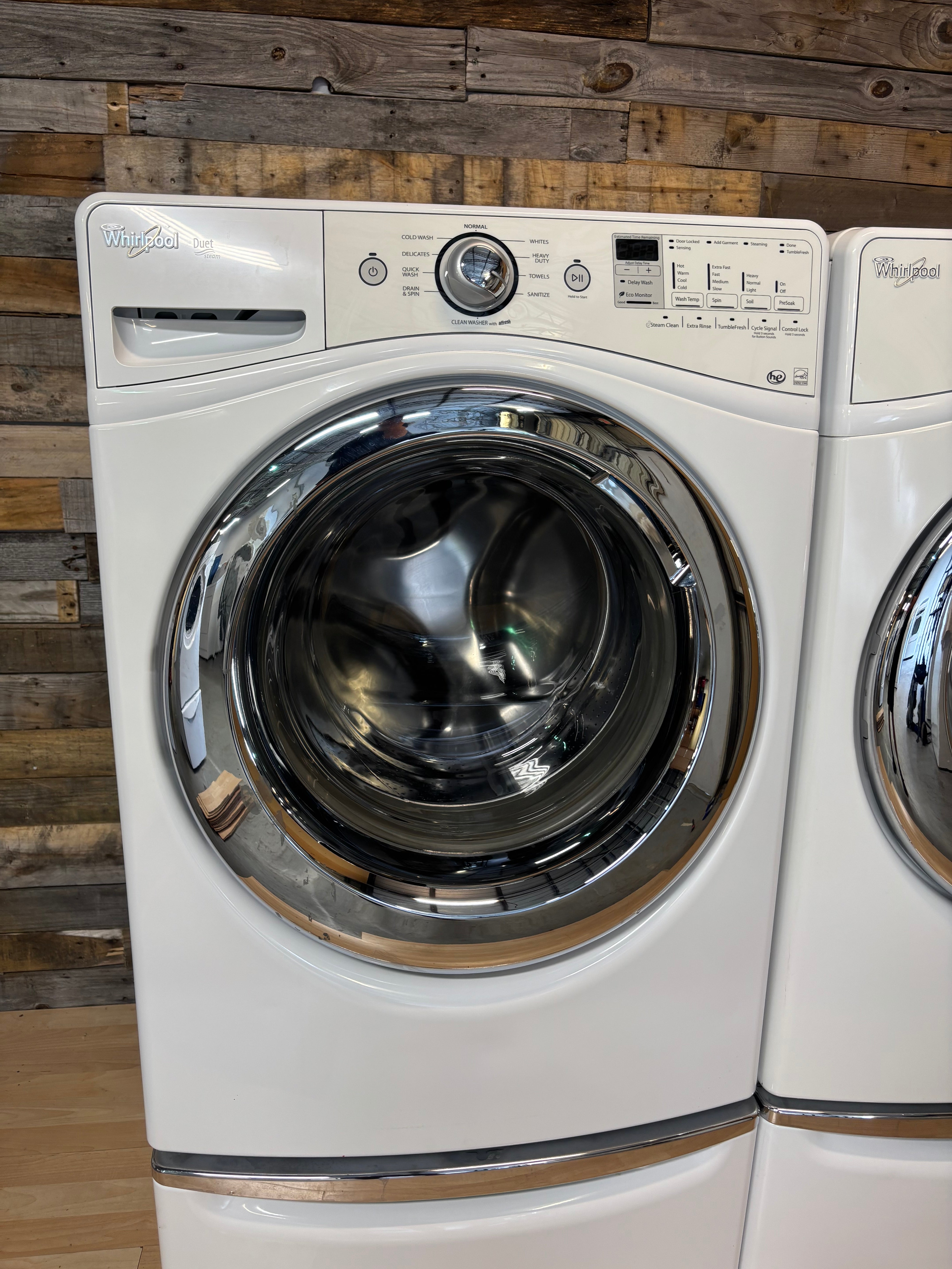 Whirlpool Duet Pedestal Set