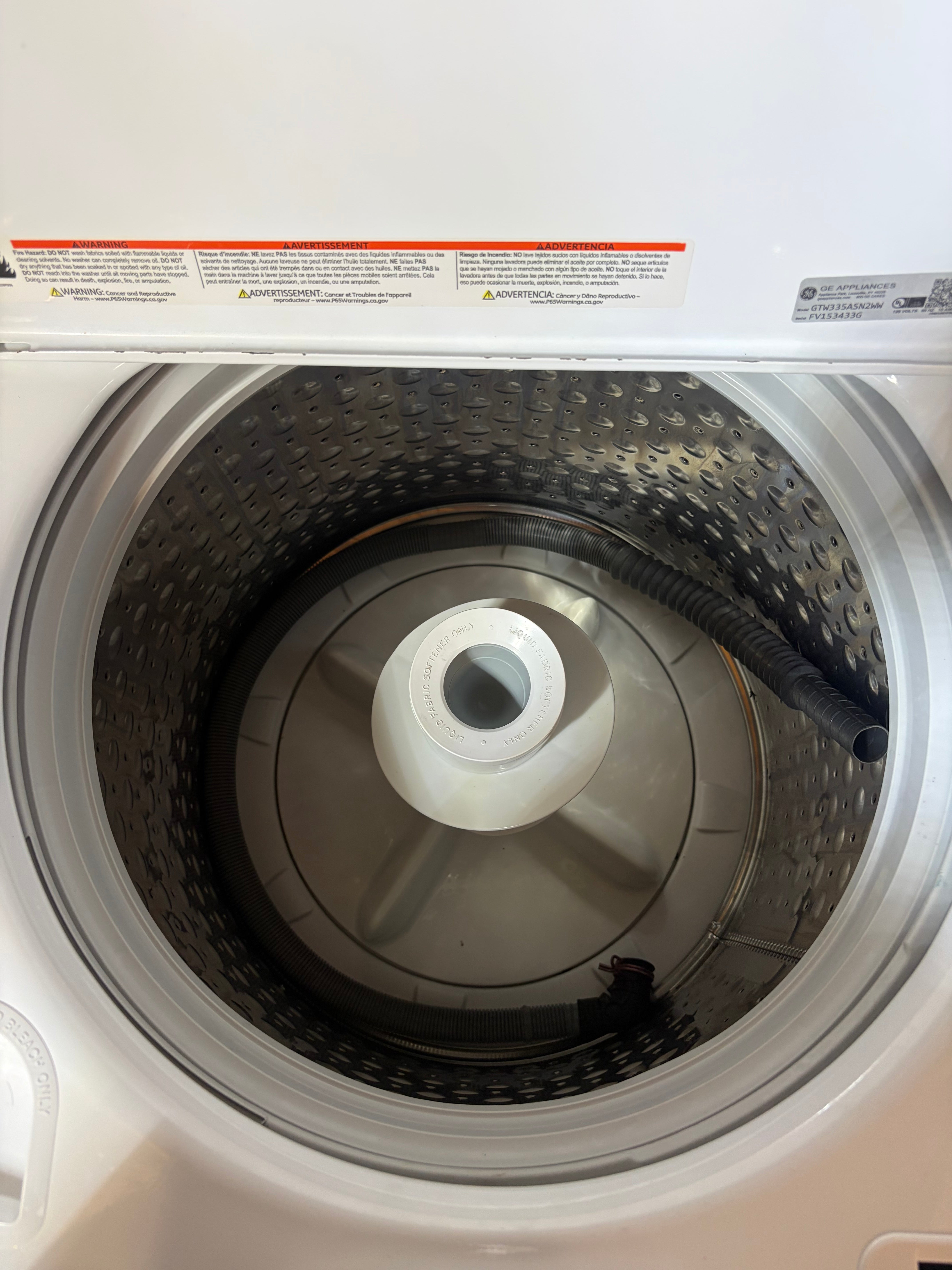 White GE Top Load Set With Agitator
