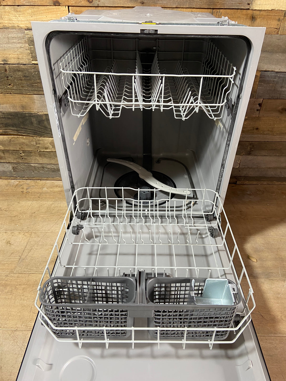 Hotpoint Black Dishwasher