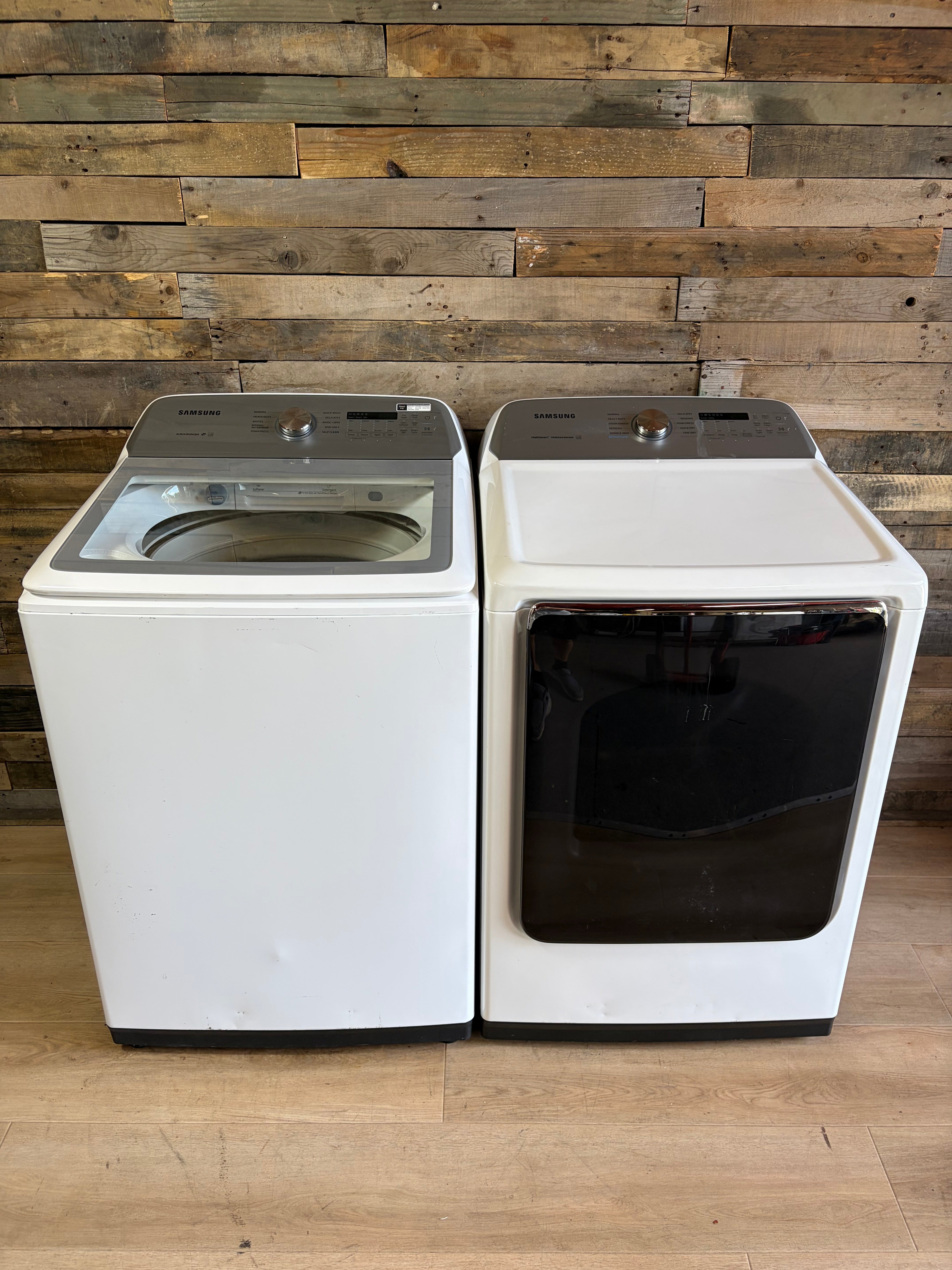 Samsung White Active Waterjet Deep Tub Set